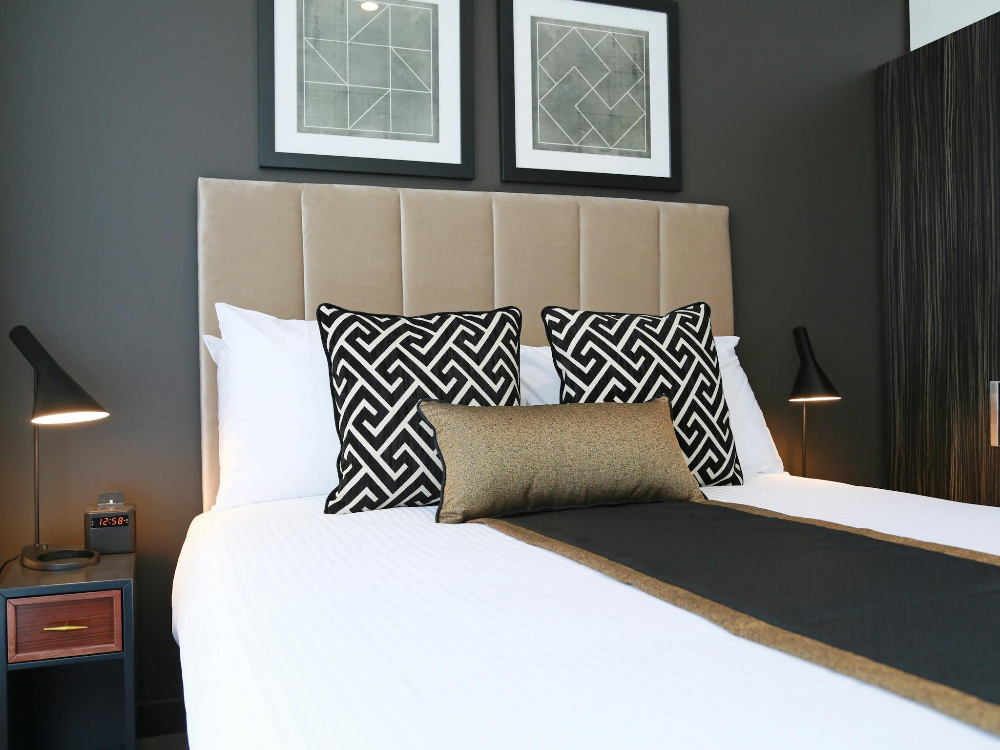 2 Bedroom Apartment - Master Bedroom with Sleep Elite Queen Bed 2 Bedroom Apartment - Master Bedroom with Sleep Elite Queen Bed