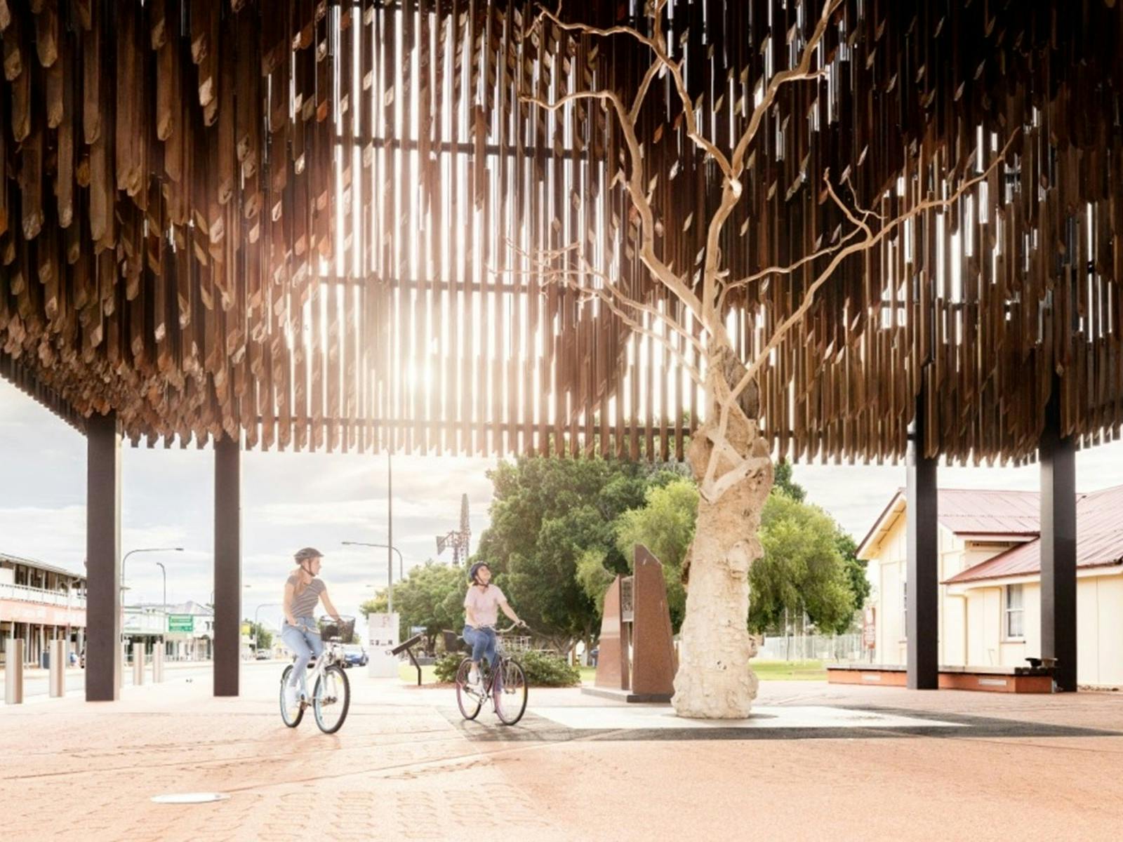 Tree of Knowledge Sculpture, Barcaldine Tree of Knowledge Sculpture, Barcaldine