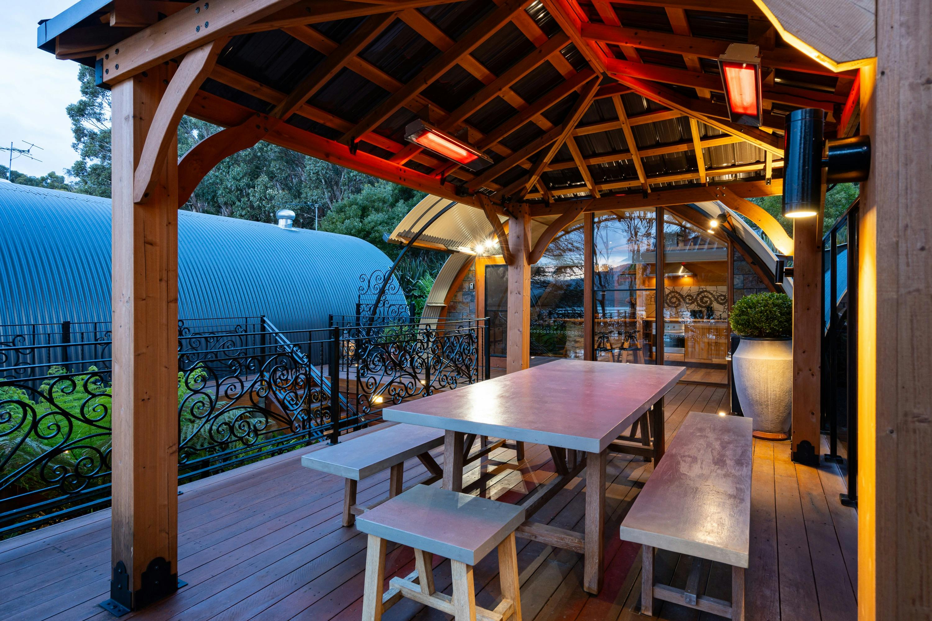 Adventure Bay Dome 2 Heating.