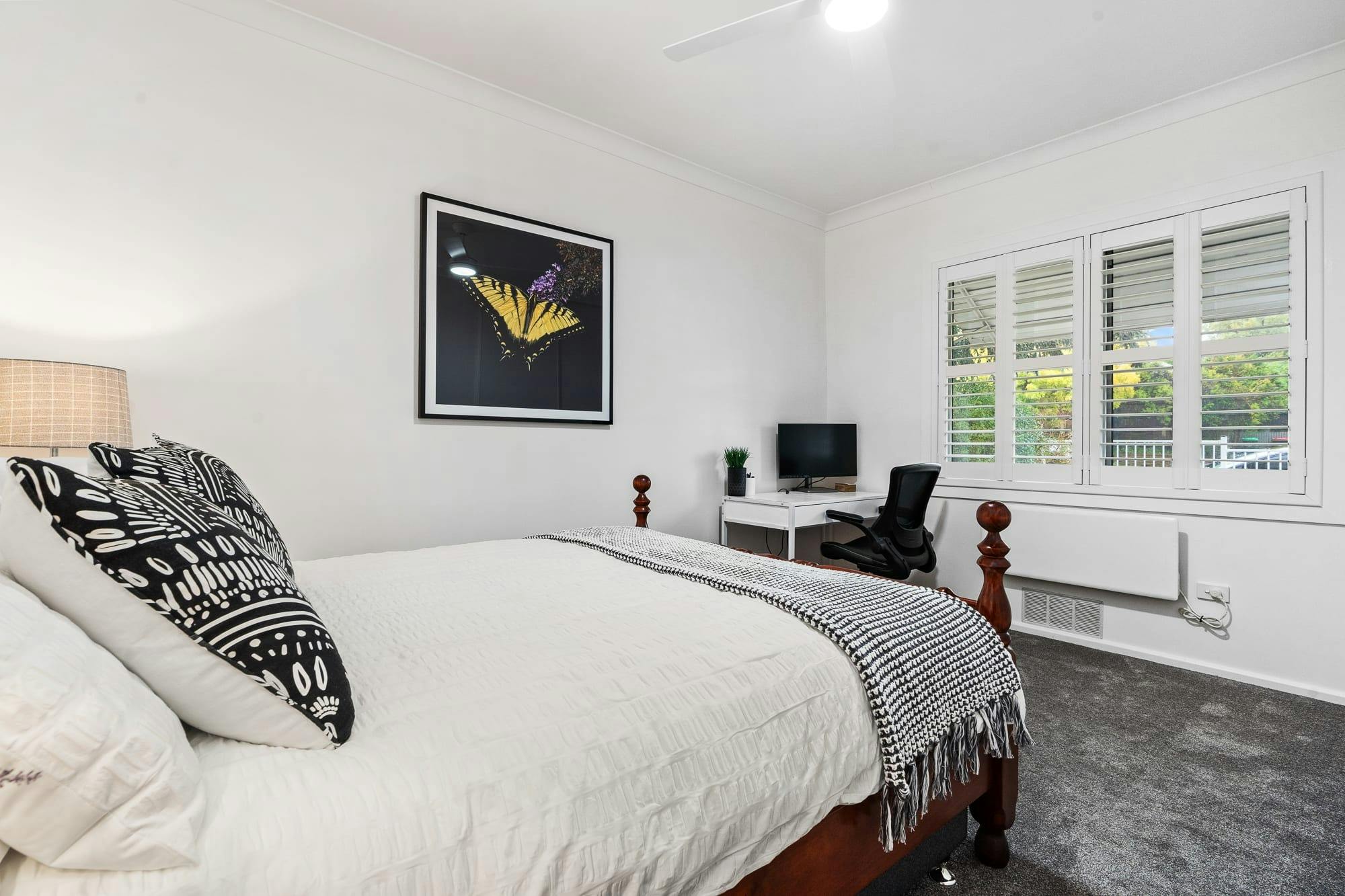 Queen bed with deck and tv