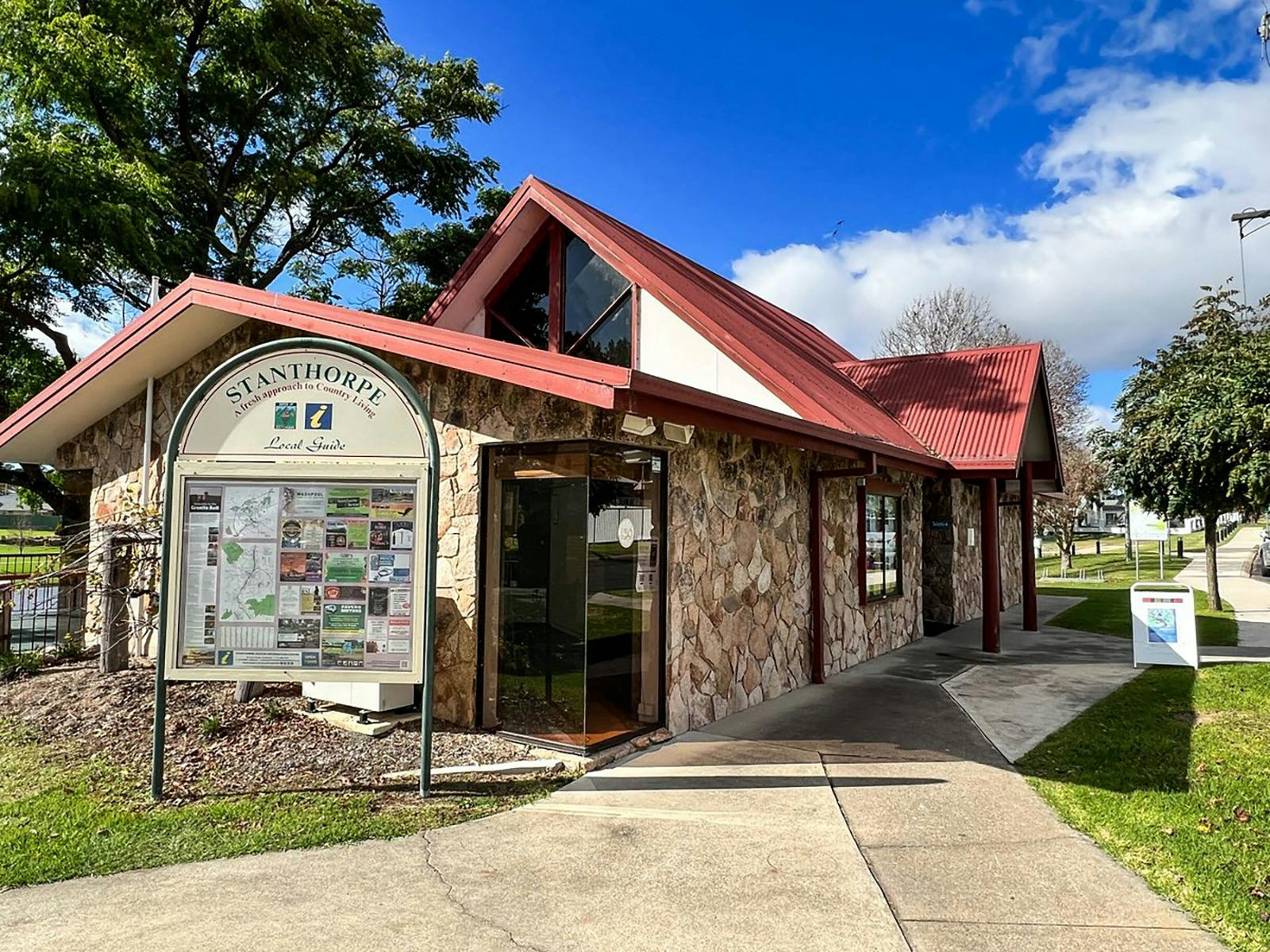 Stanthorpe Visitor Information Centre Welcome Stanthorpe Visitor Information Centre Welcome
