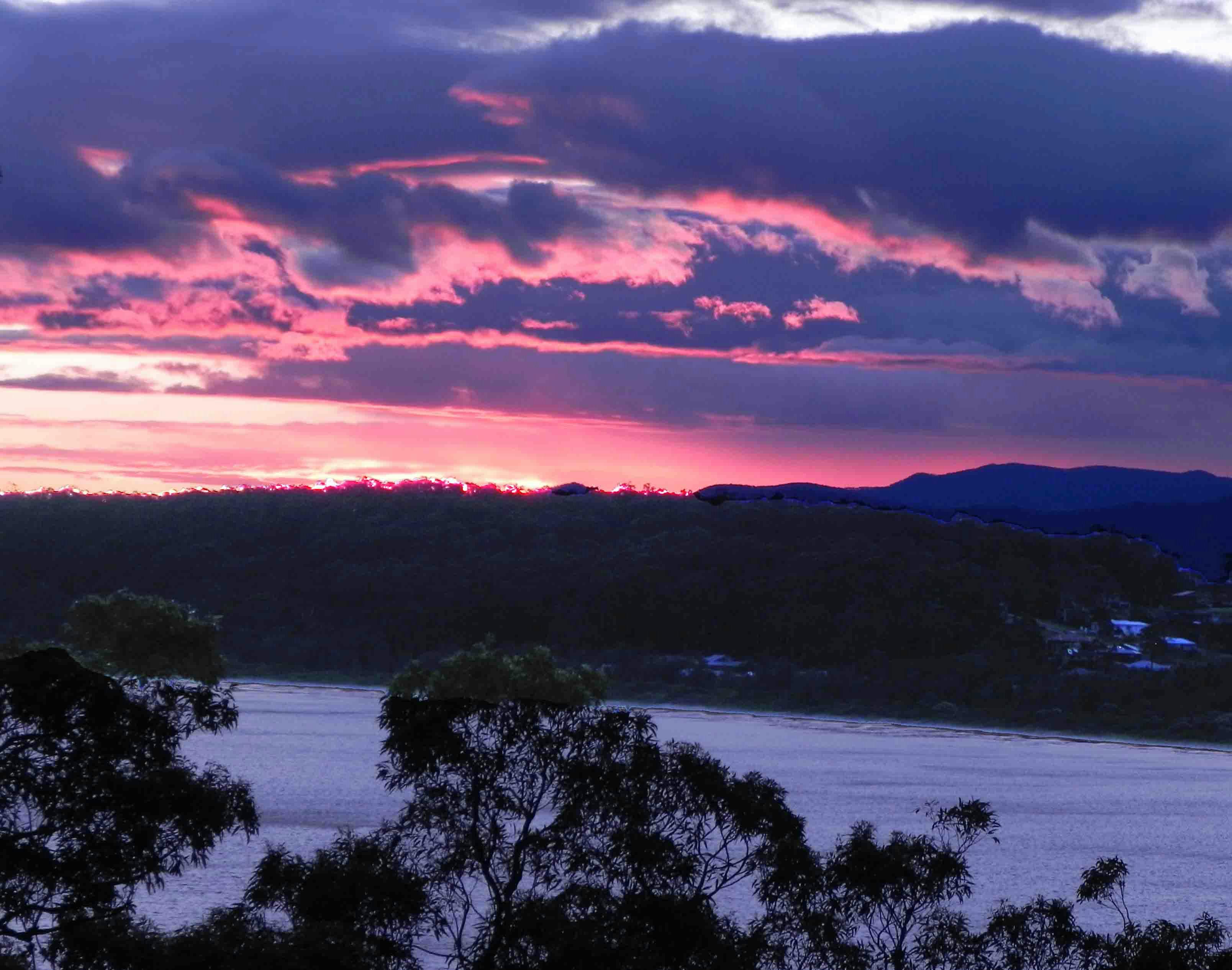Longbeach Clifftop Retreat Batemans Bay Visitnsw Com