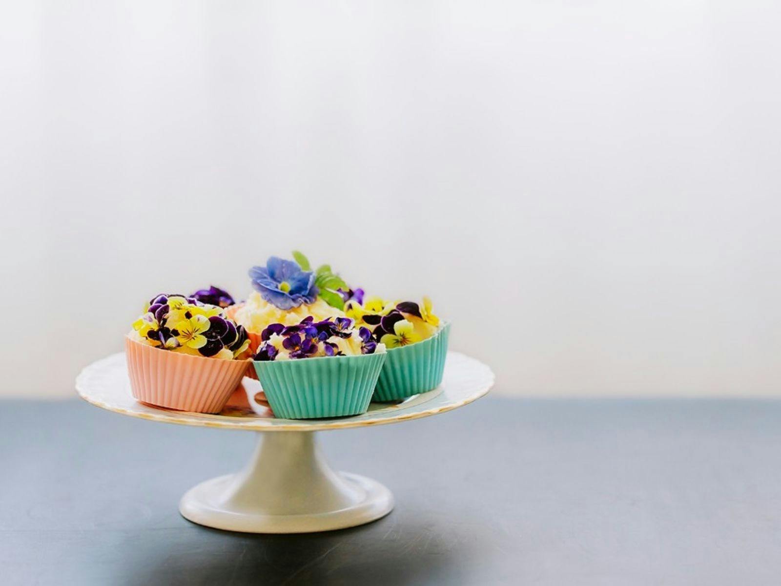 Botanical Escape - Edible Flower Workshop