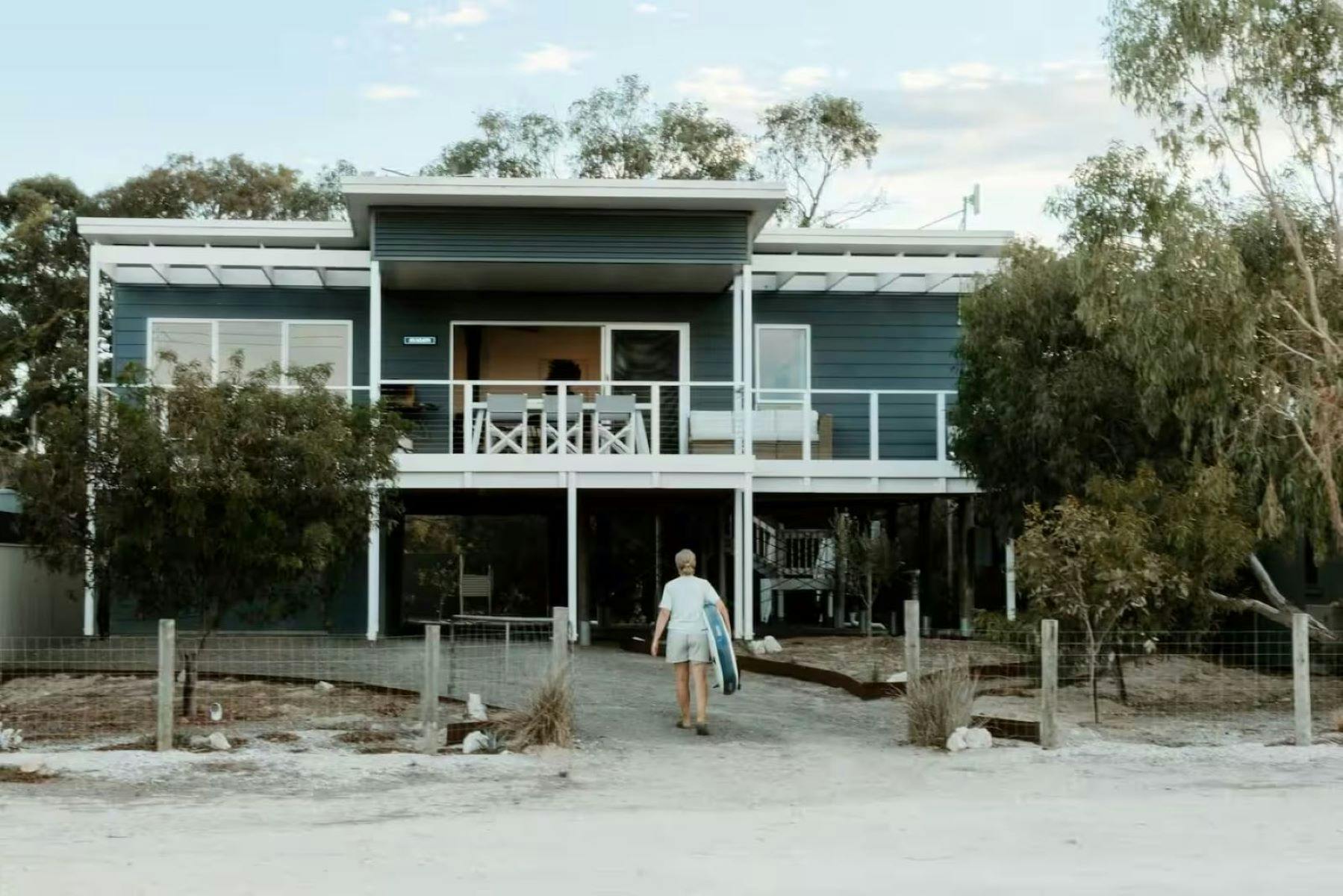 Avalon Beachfront Nepean Bay