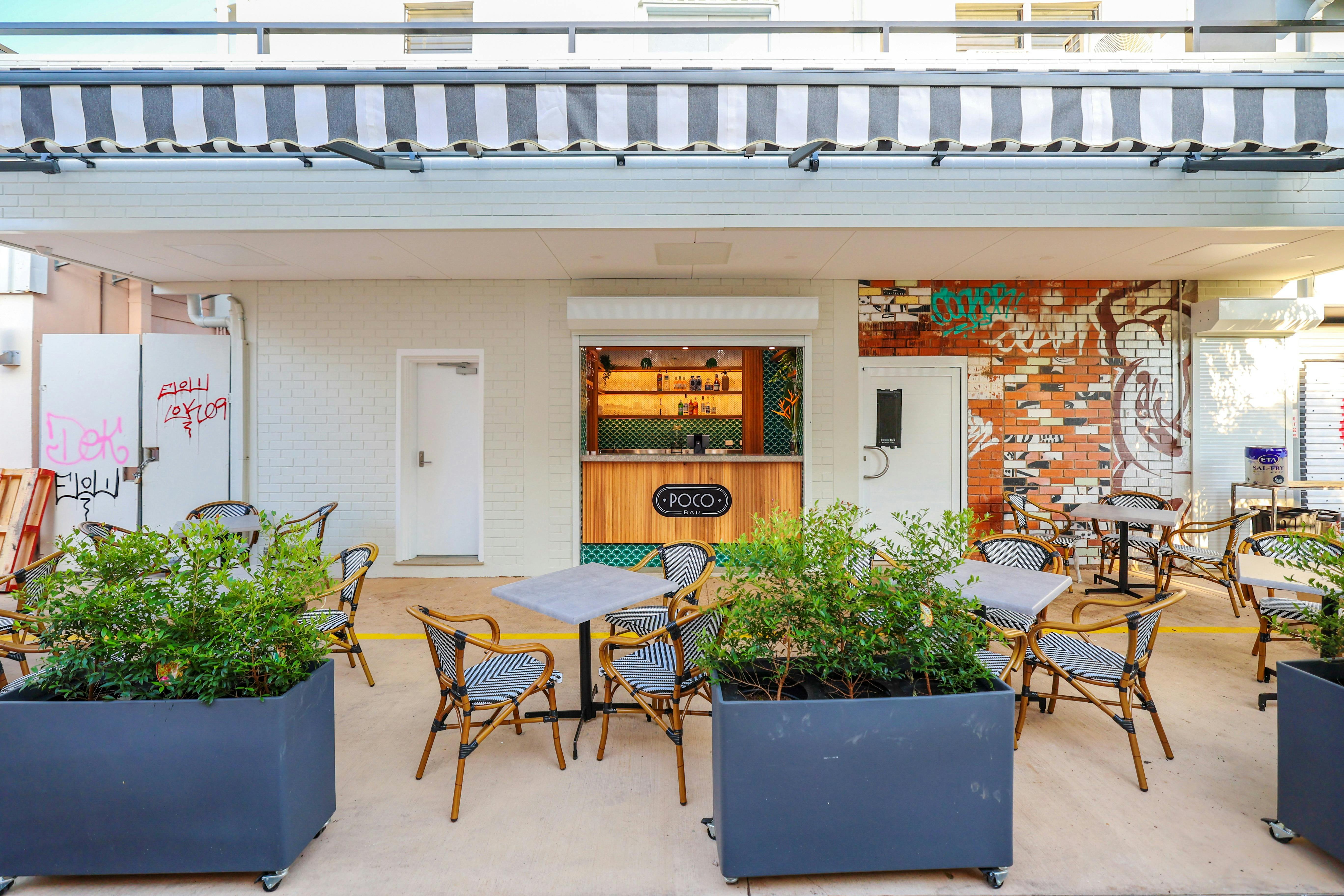 Poco bar