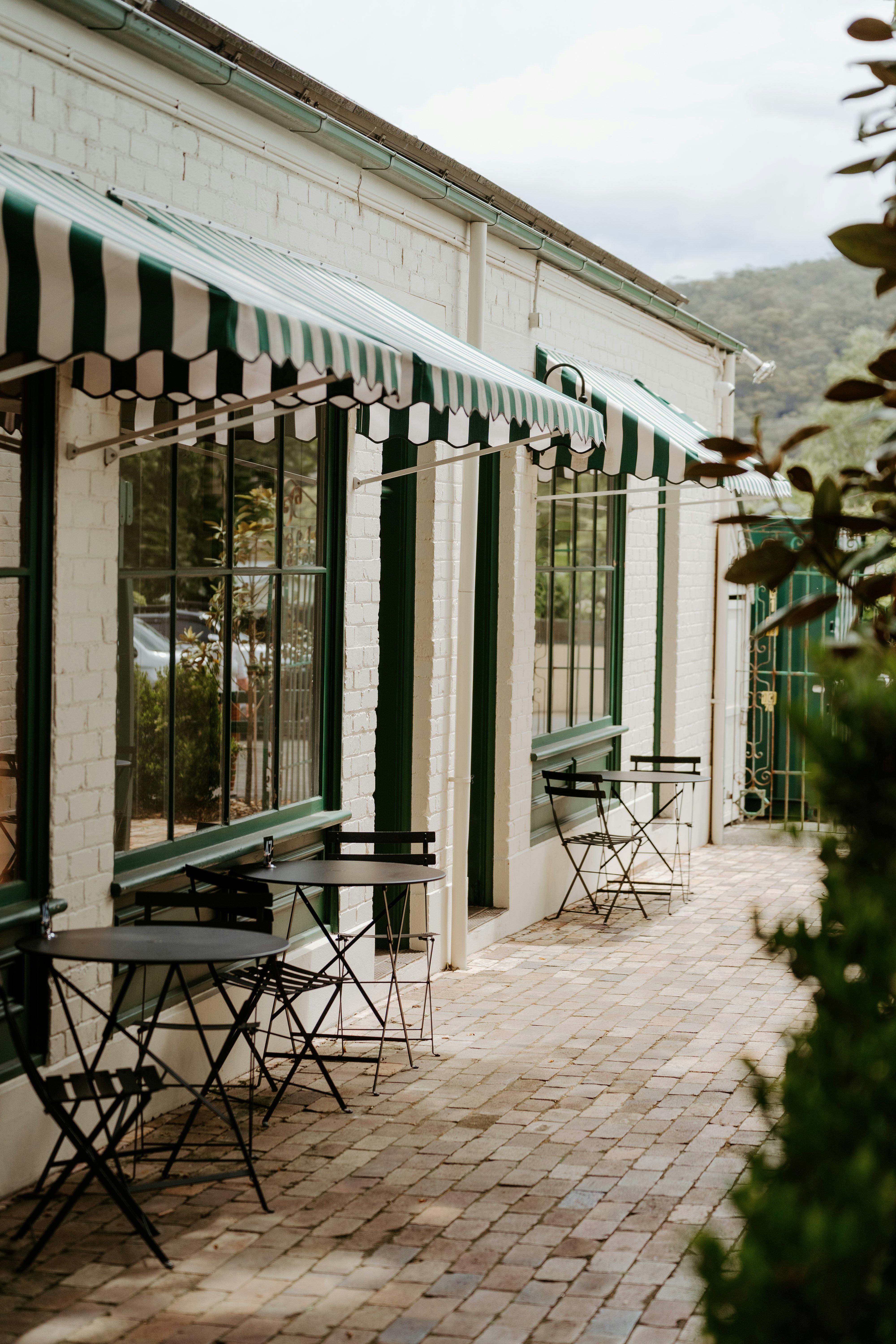 laneway seating outdoors