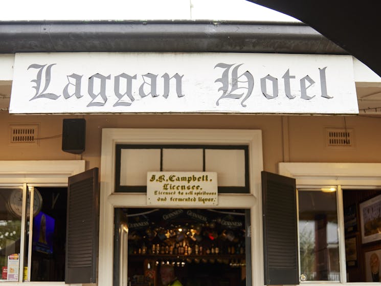 Laggan hotel entry