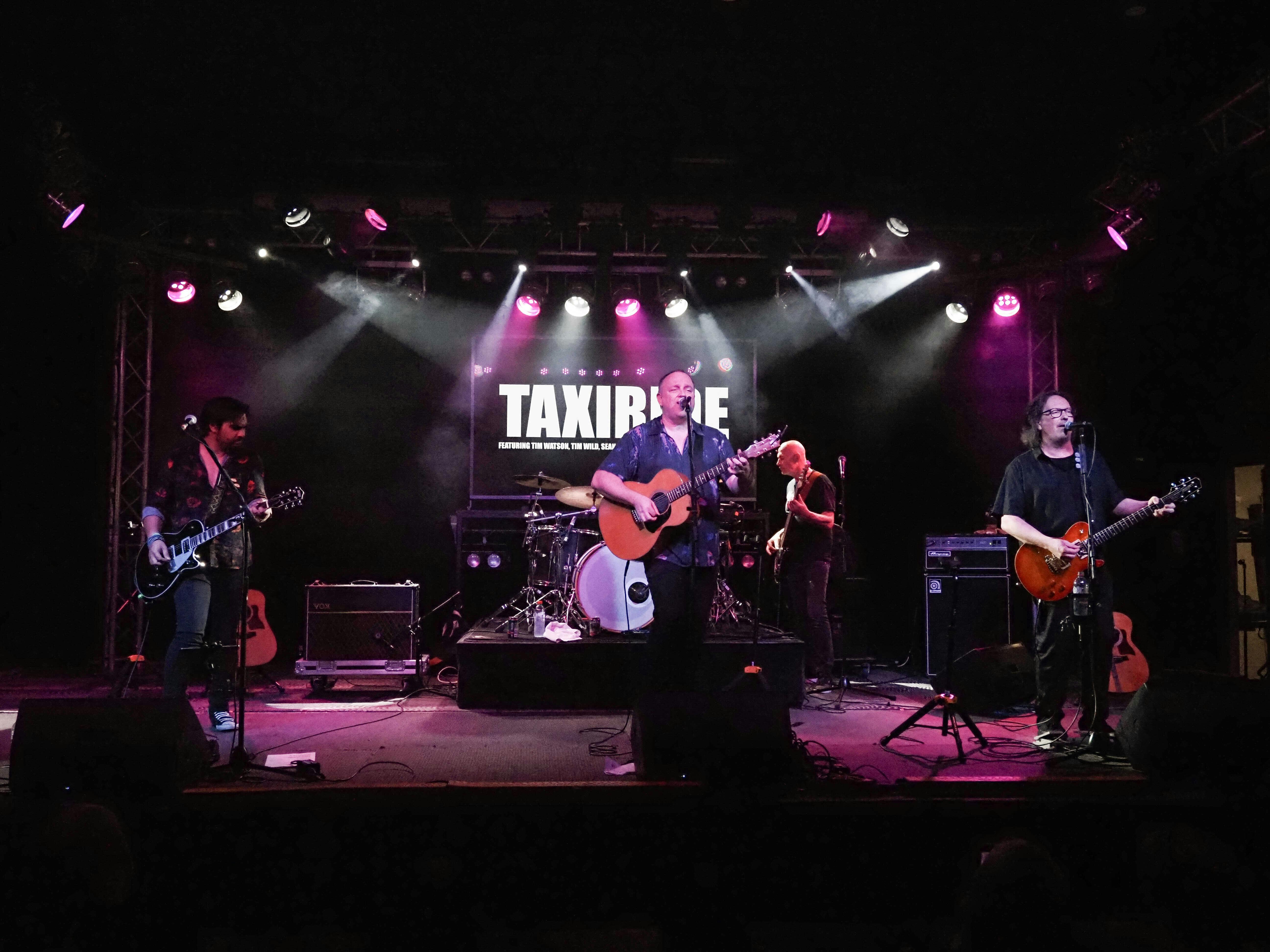 Taxiride ft TTSAR Live in Nelligen