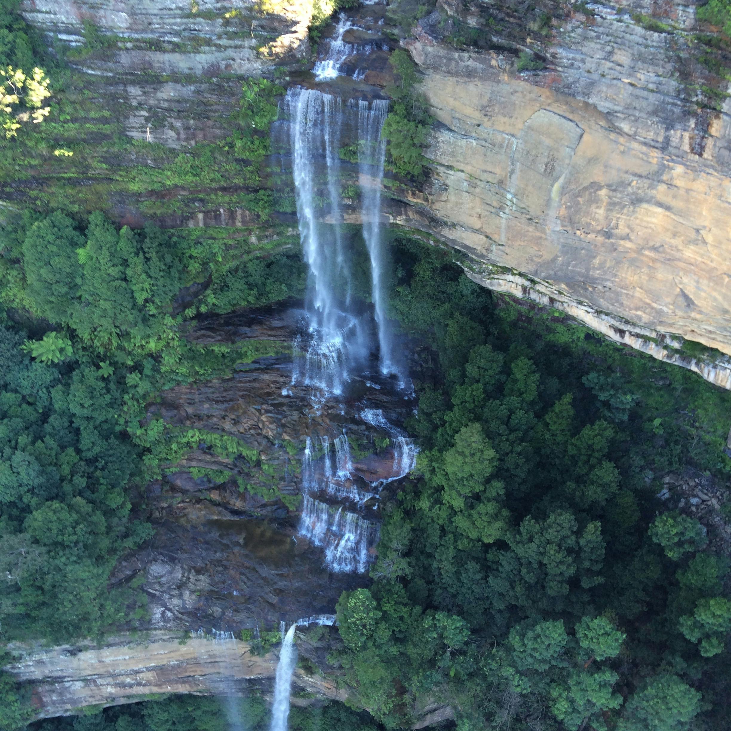 Katoomba Falls Lookout & 3 Sisters