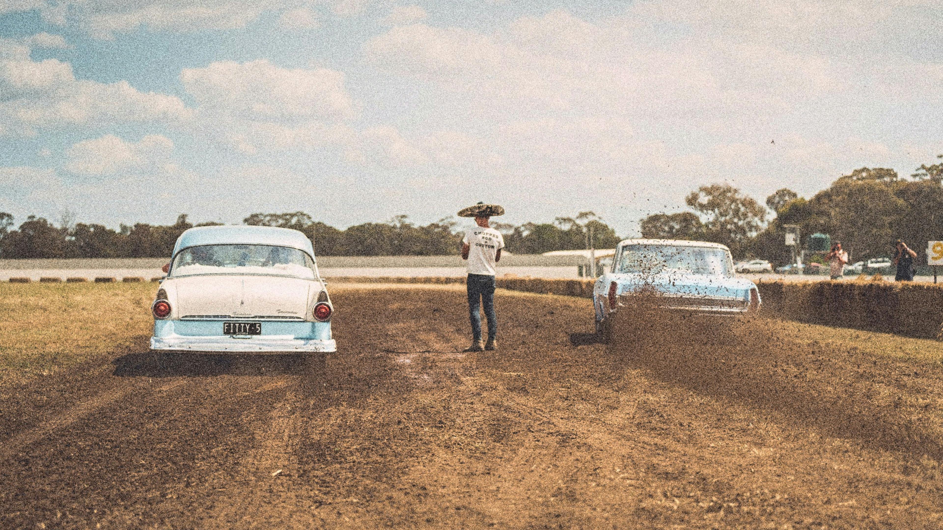 DIRT DRAGS