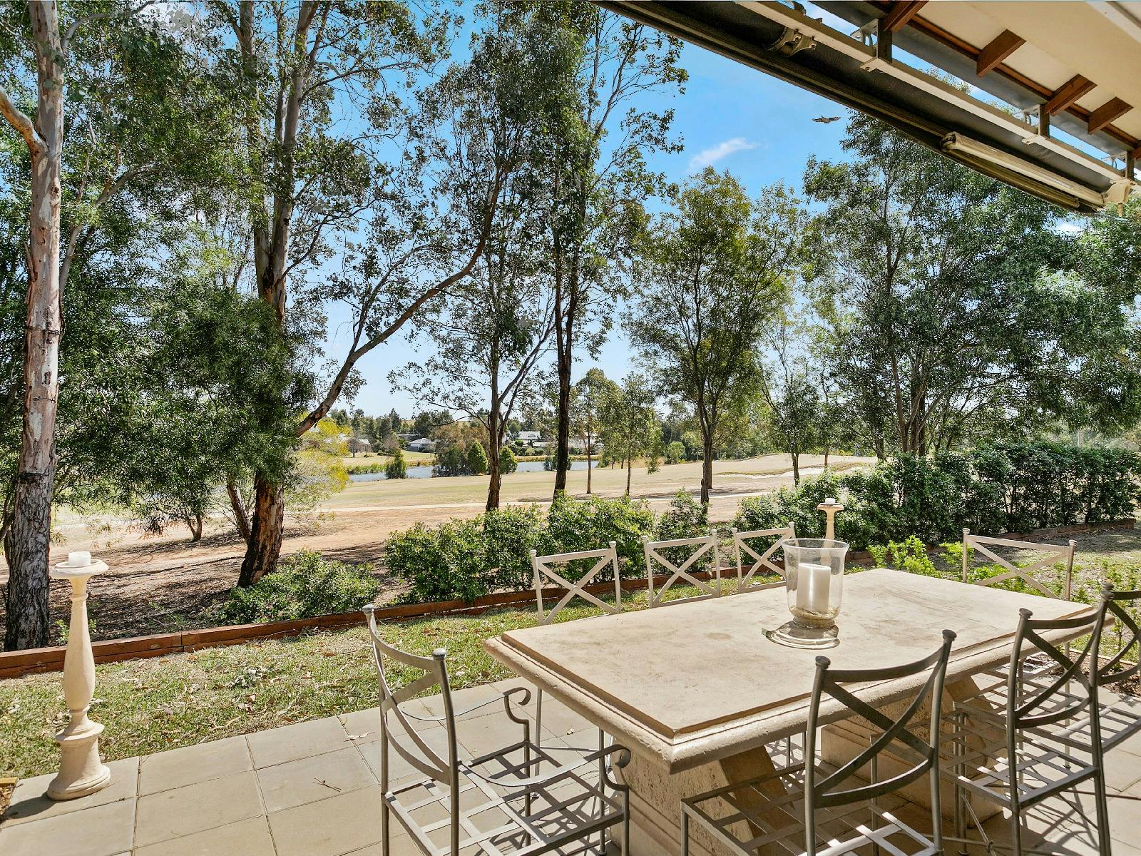 The Vintage Manor outdoor dining area