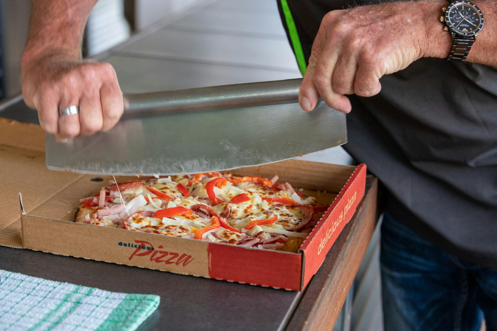 Winter Warmer Pizza Night & Mini Golf Combo