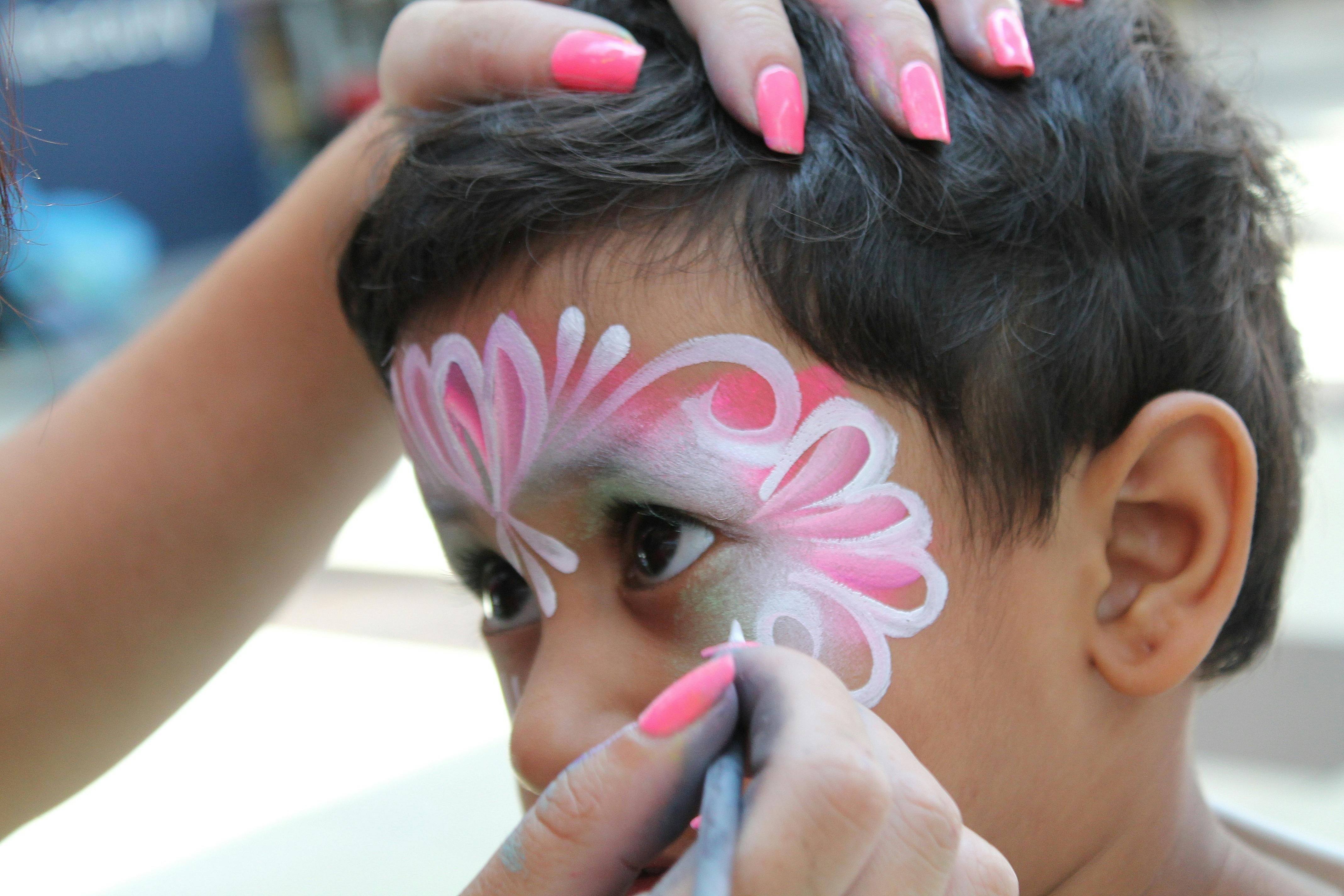 Child face painting