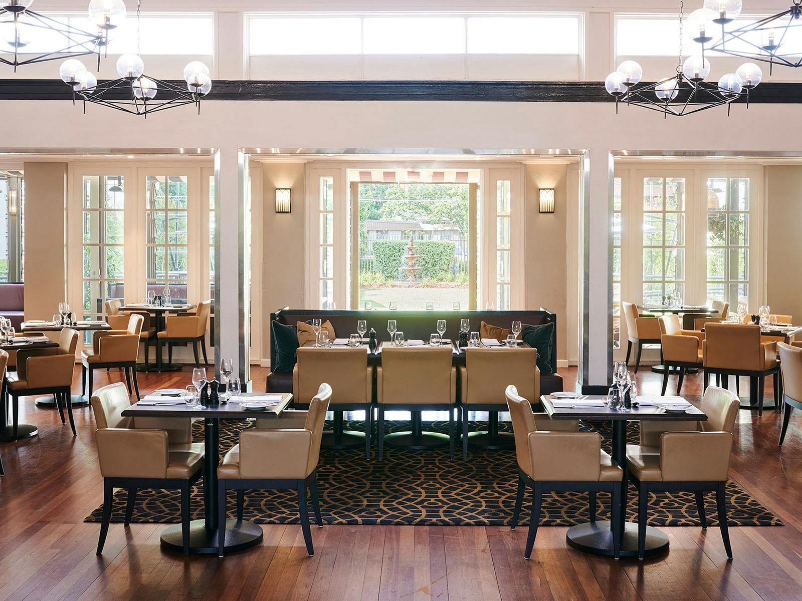 Chifley’s Bar & Grill