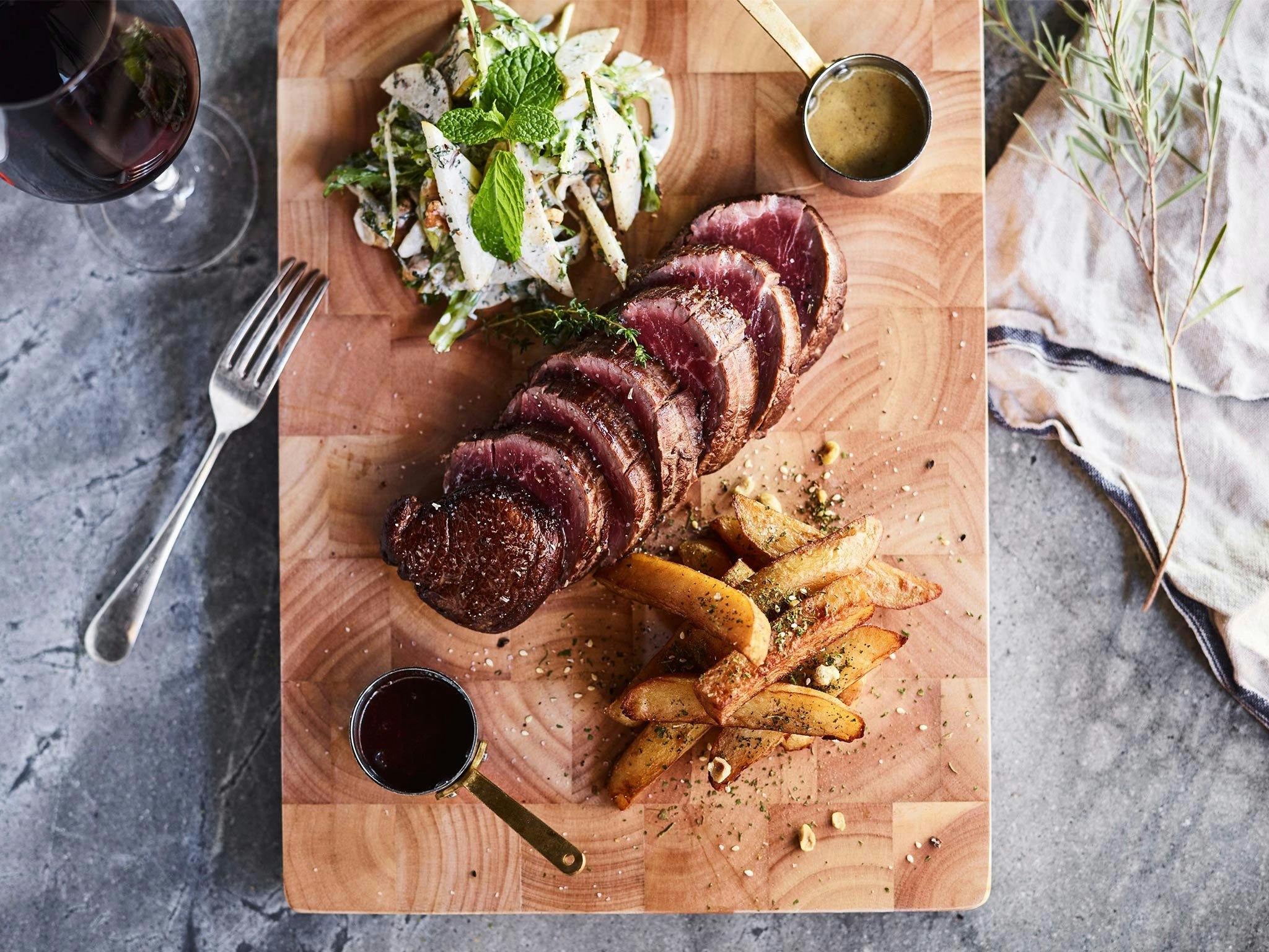 Enjoy quality Australian produce with local Indigenous flavours