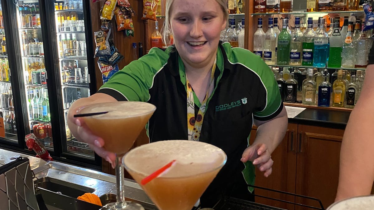 Bar