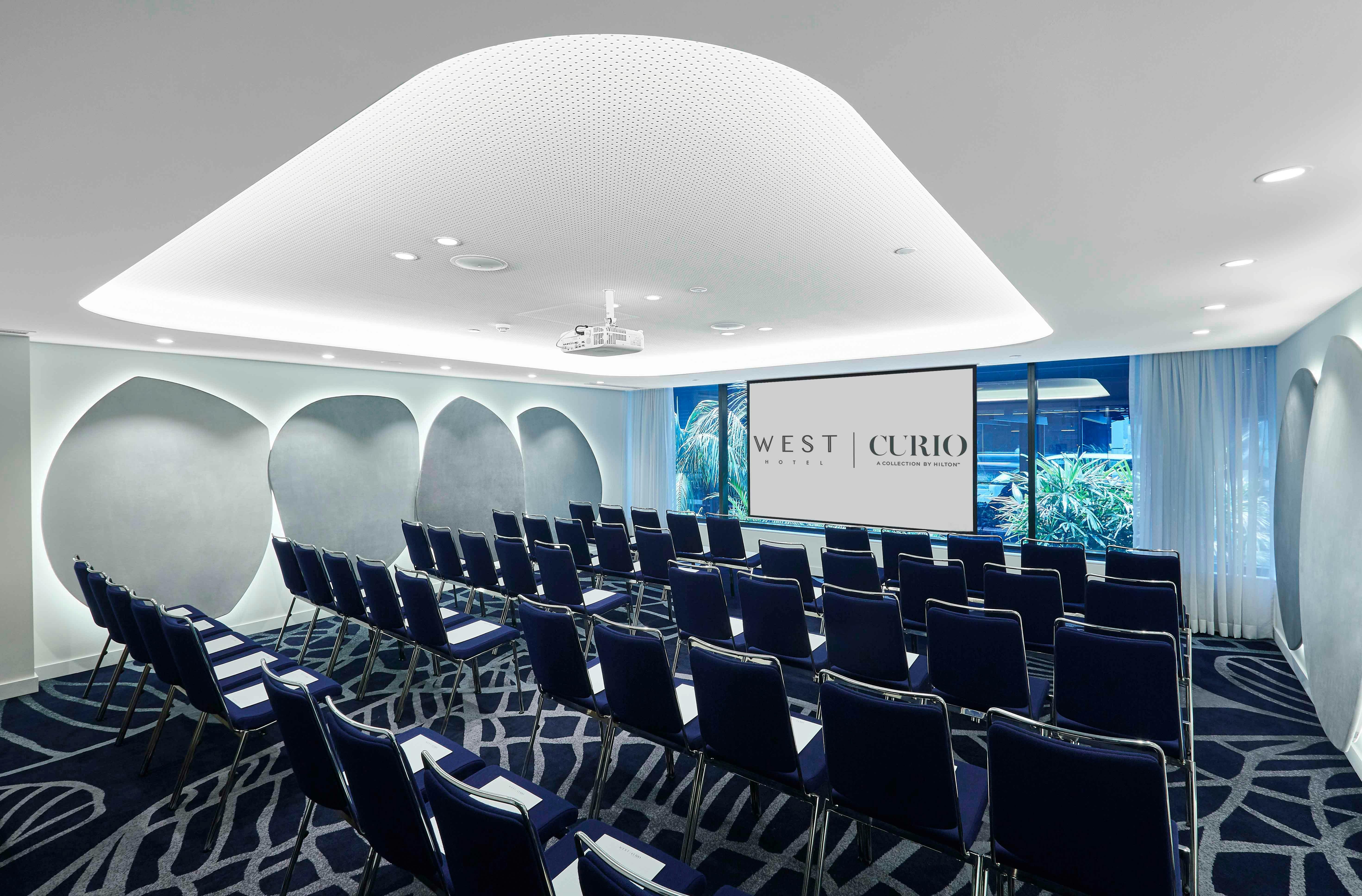 Telopea is equipped with audio visual capability to make wireless content sharing seamless