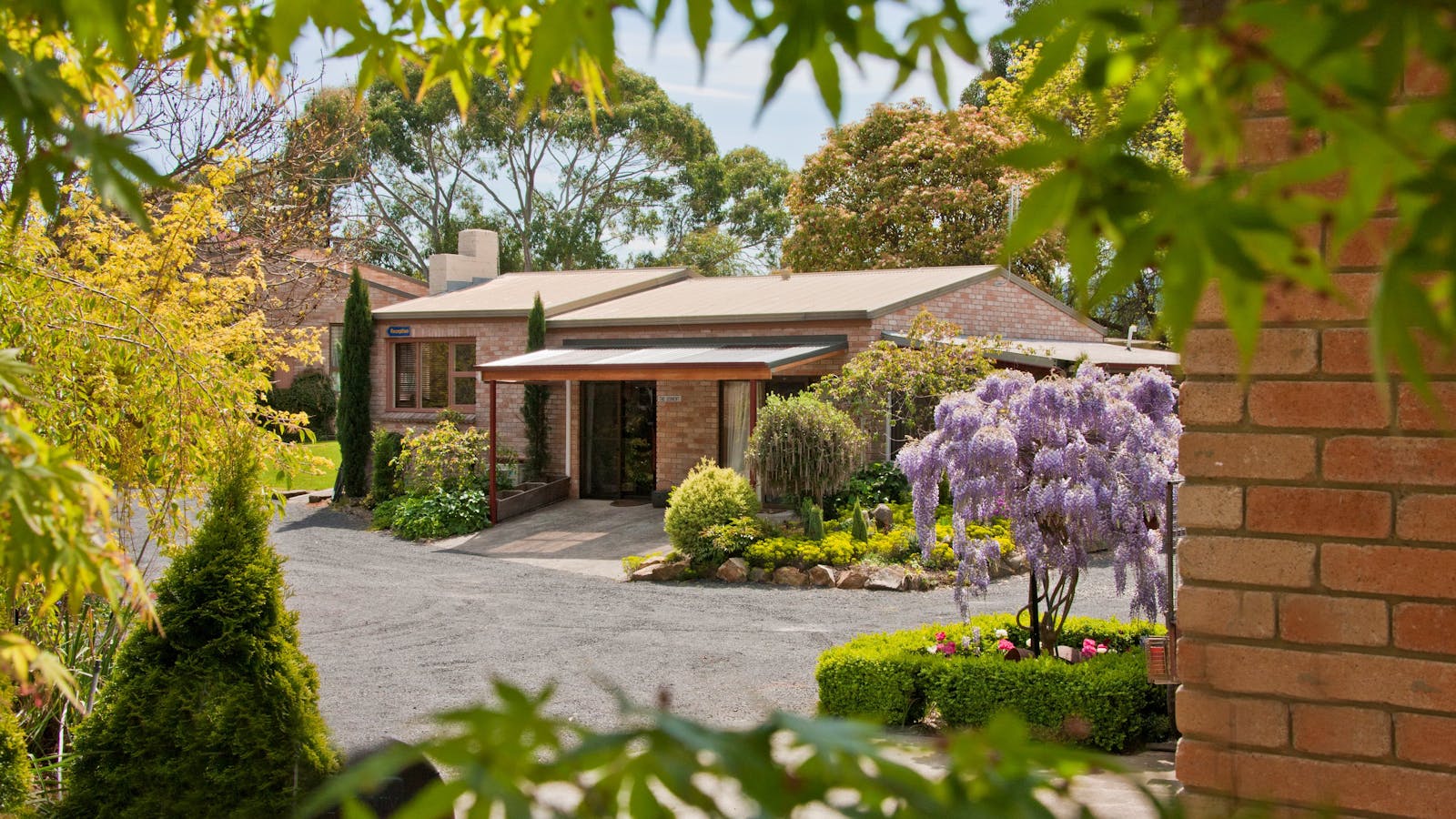 Derwent and Willows Cottage