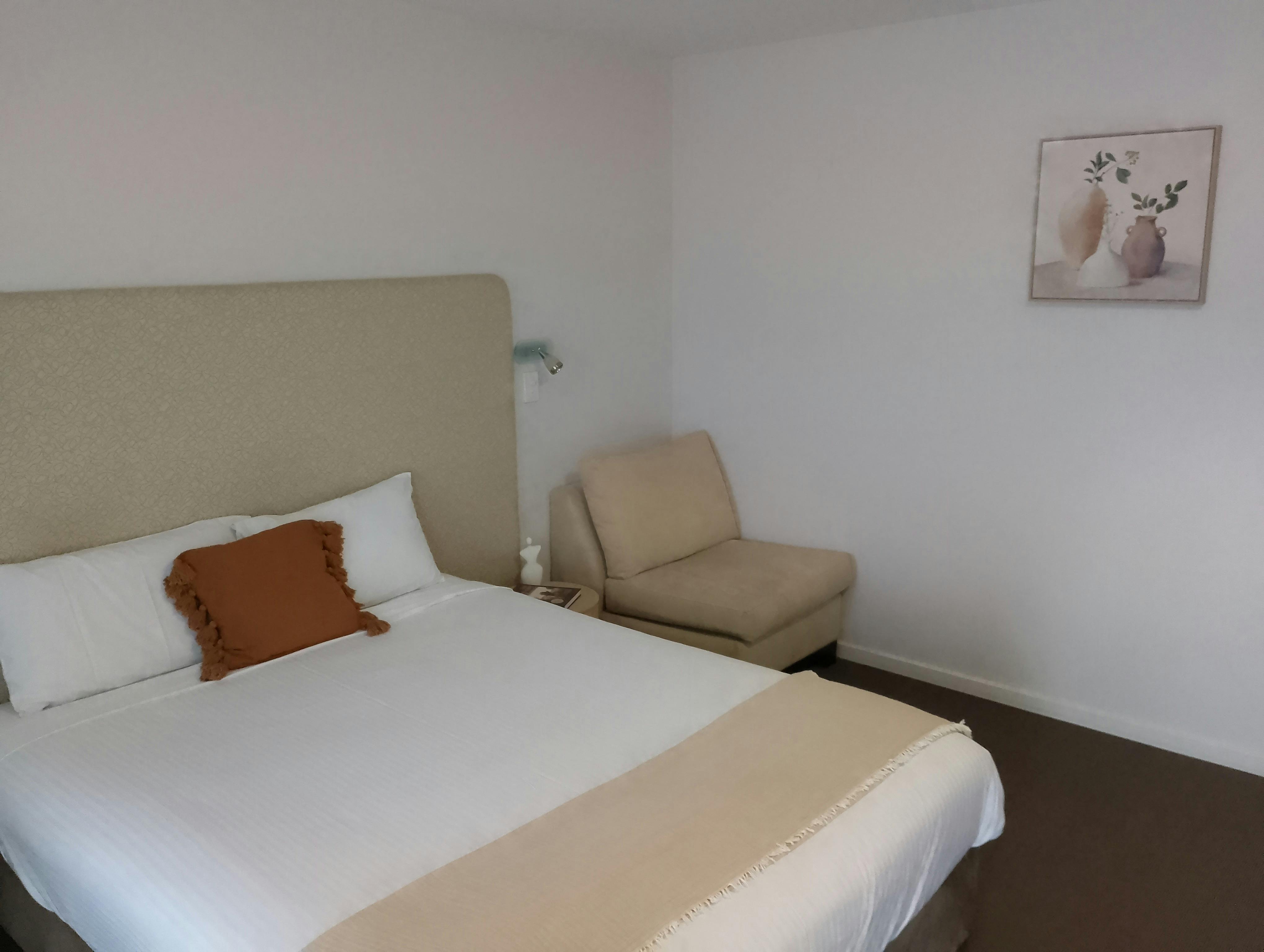 Executive Queen Room