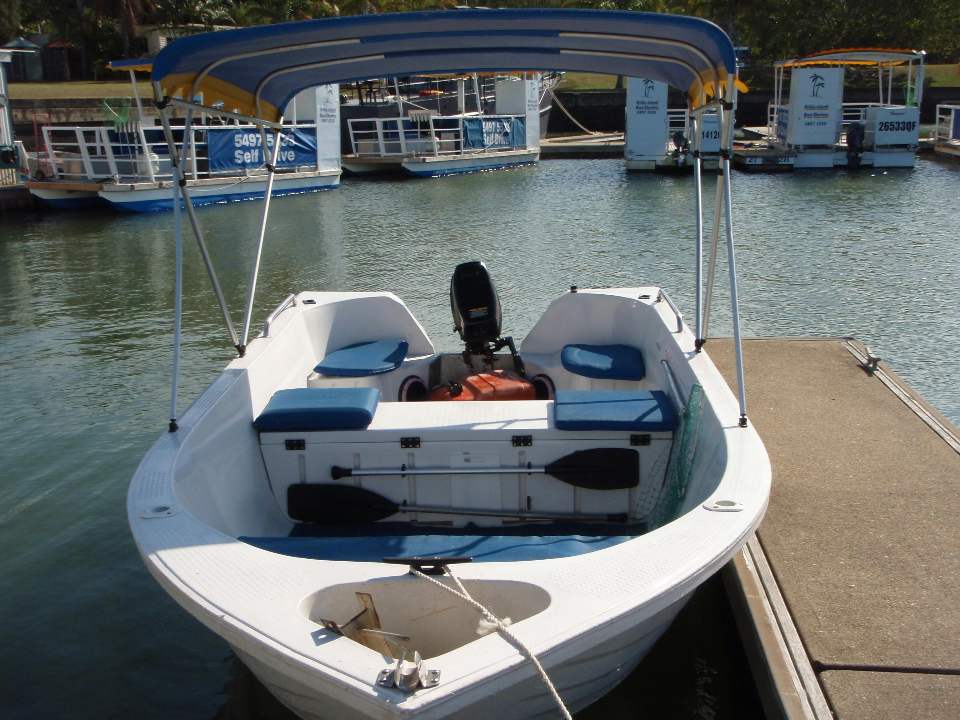 6-person Fishing boat