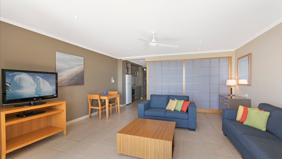 1 Bedroom Loungeroom