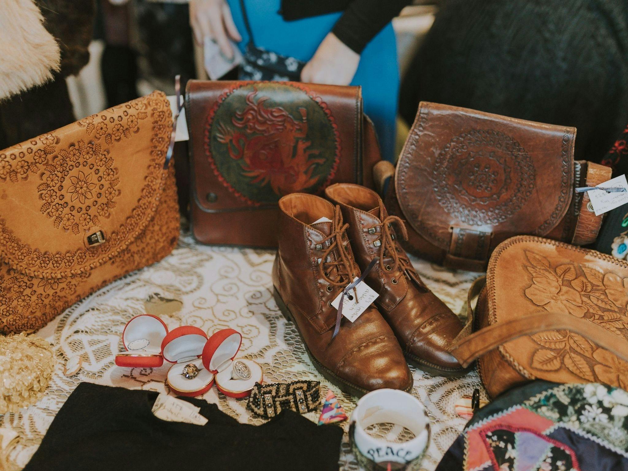 Round She Goes Fashion Market