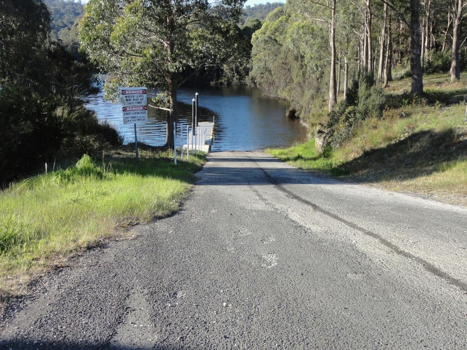 Lake Rosebery camping and paddling