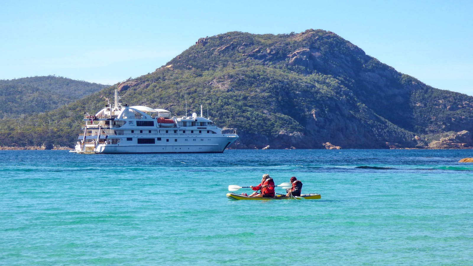 Coral Discoverer at Schouten Island