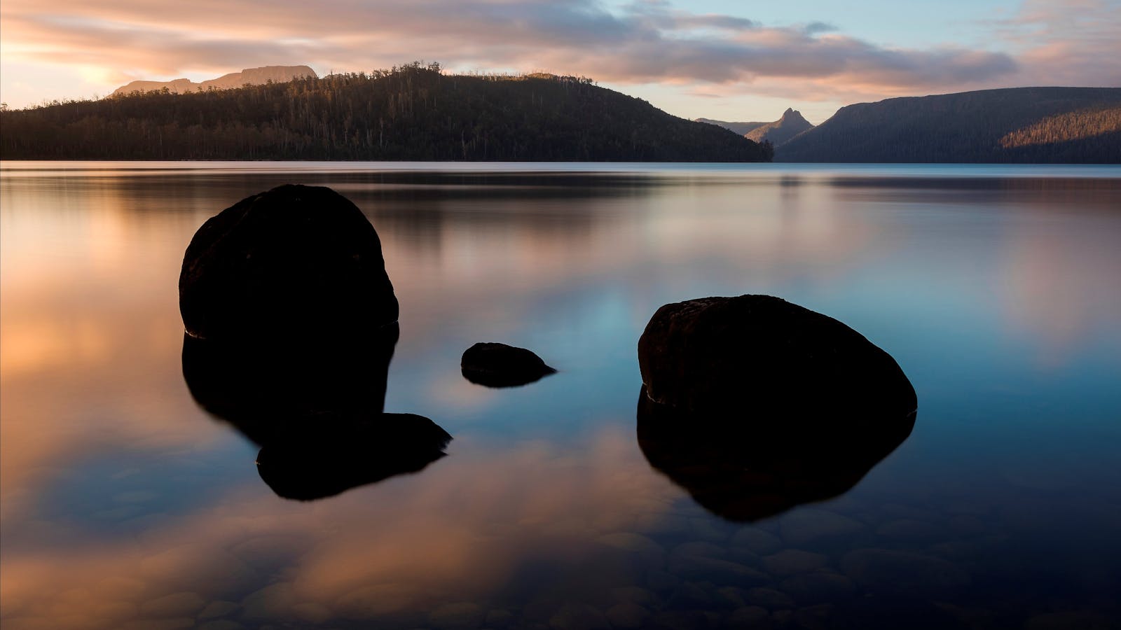 Lake St Clair - Sunset