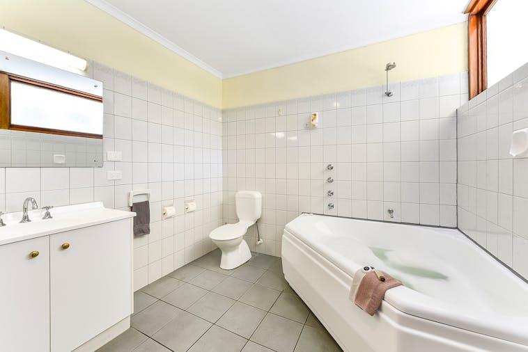 SPA EXECUTIVE ROOM