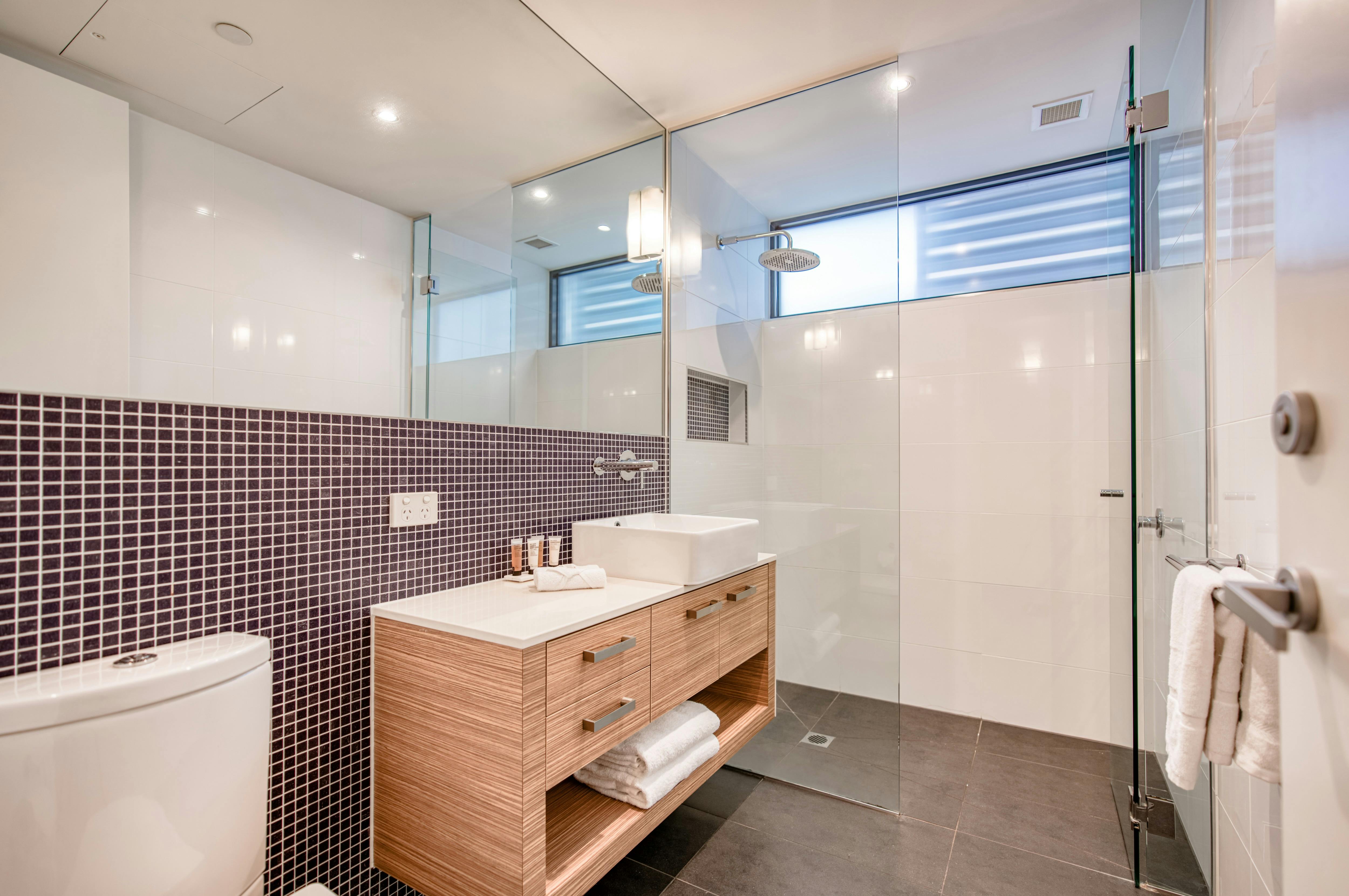 Vue Apartments Geelong - Bathroom