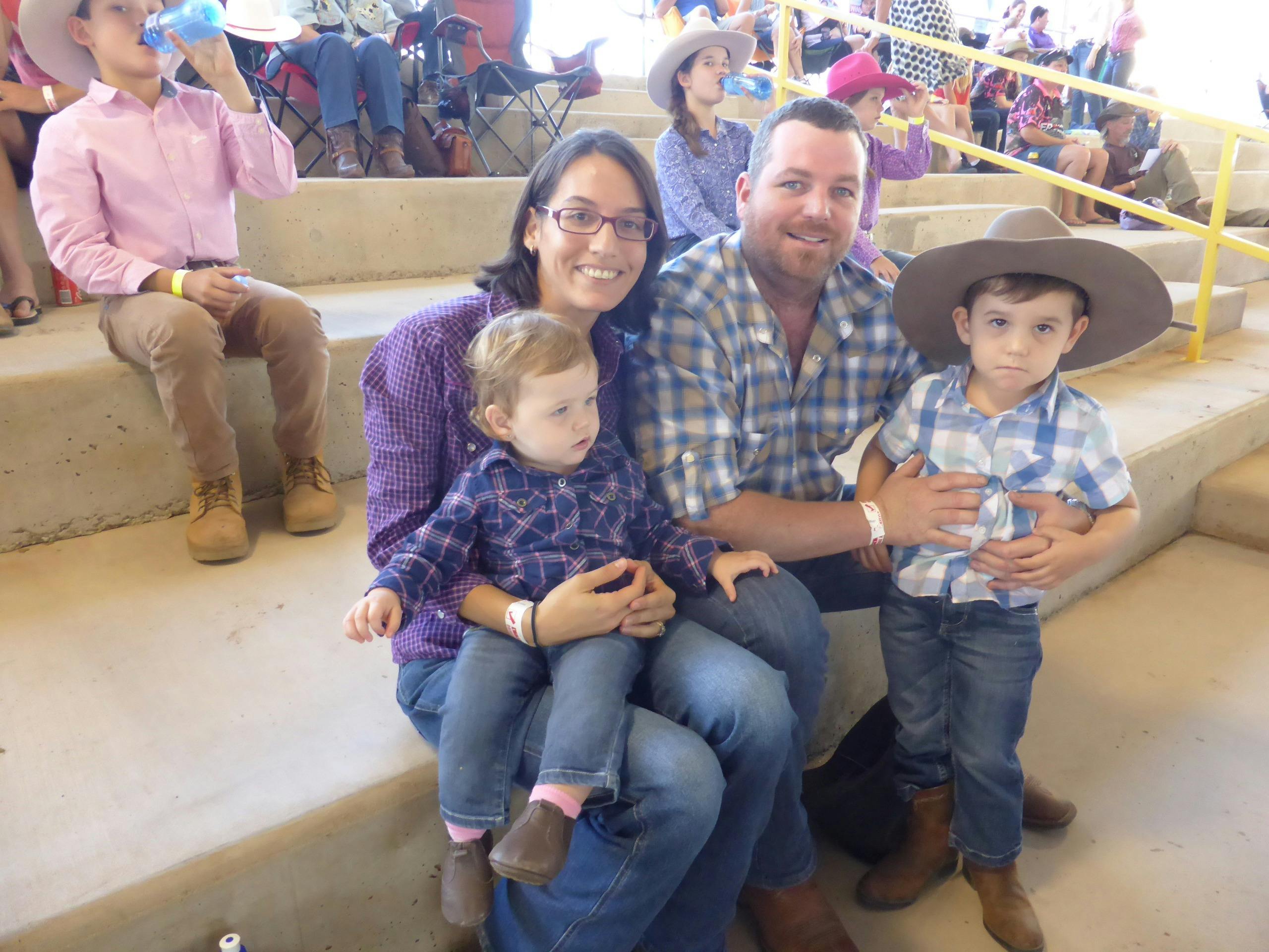 Nebo Rodeo crowd