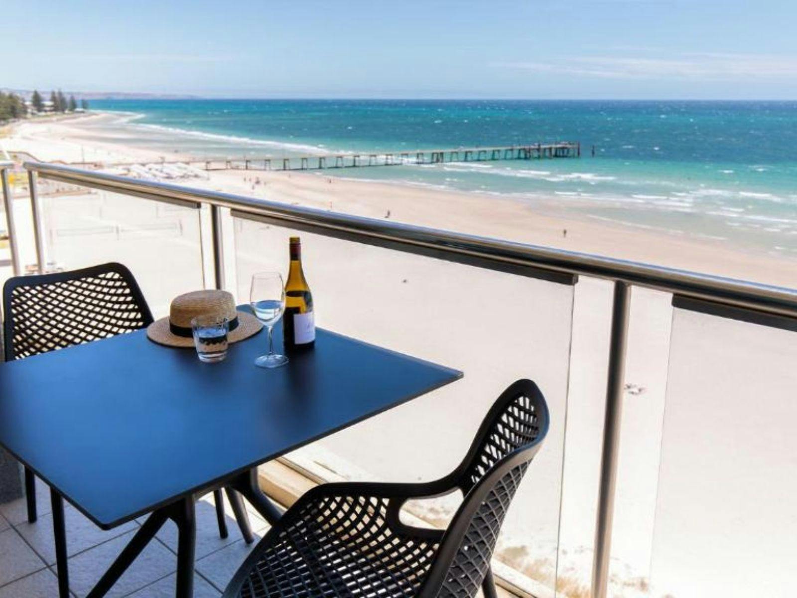 Oaks Plaza Pier Glenelg Balcony View