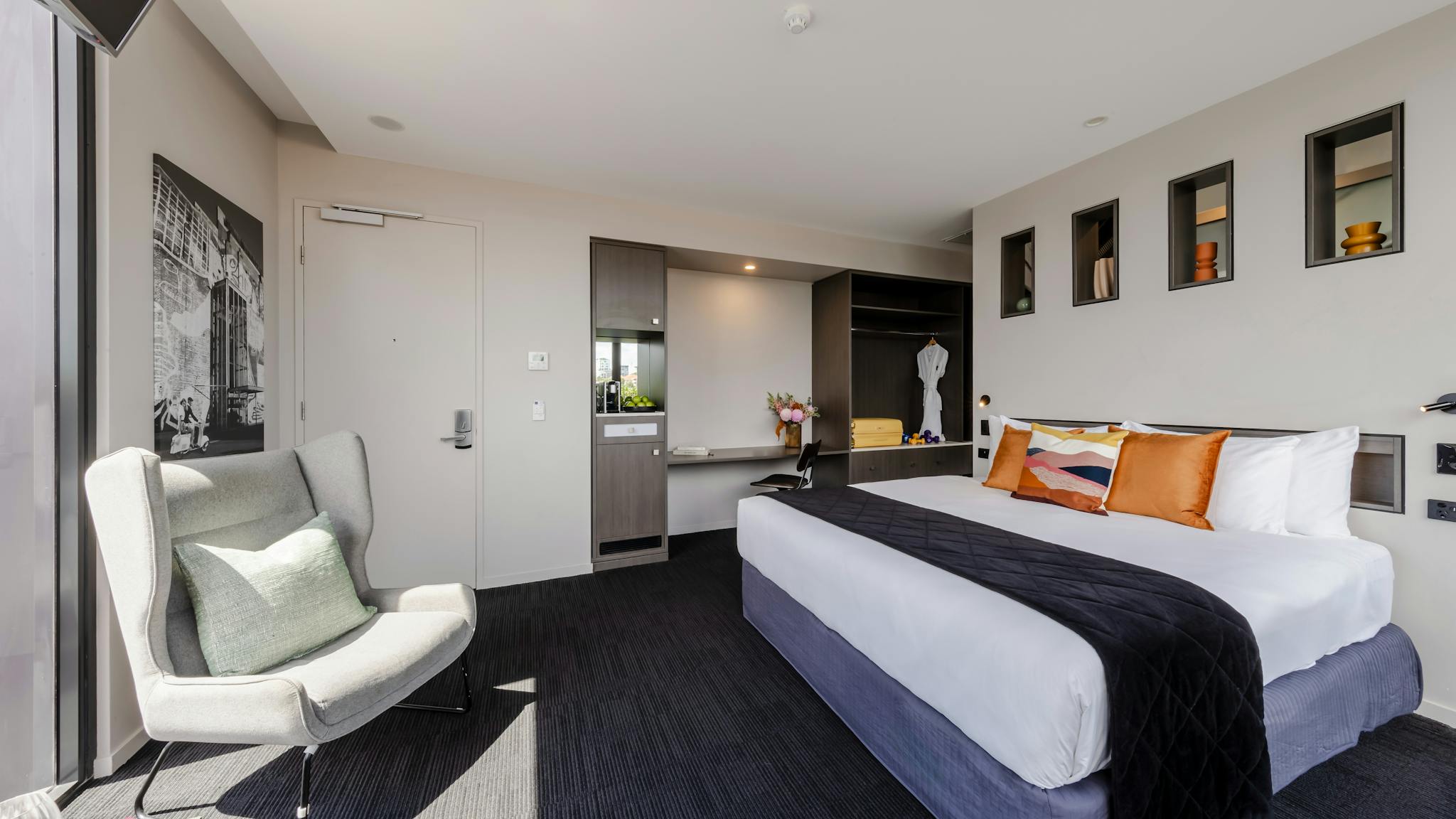 Deluxe King City View Room Deluxe King City View Room