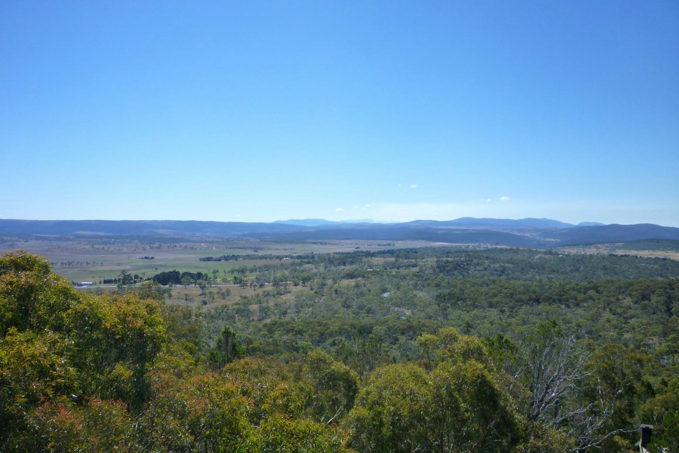 Mt Gladstone - View to the Mountains