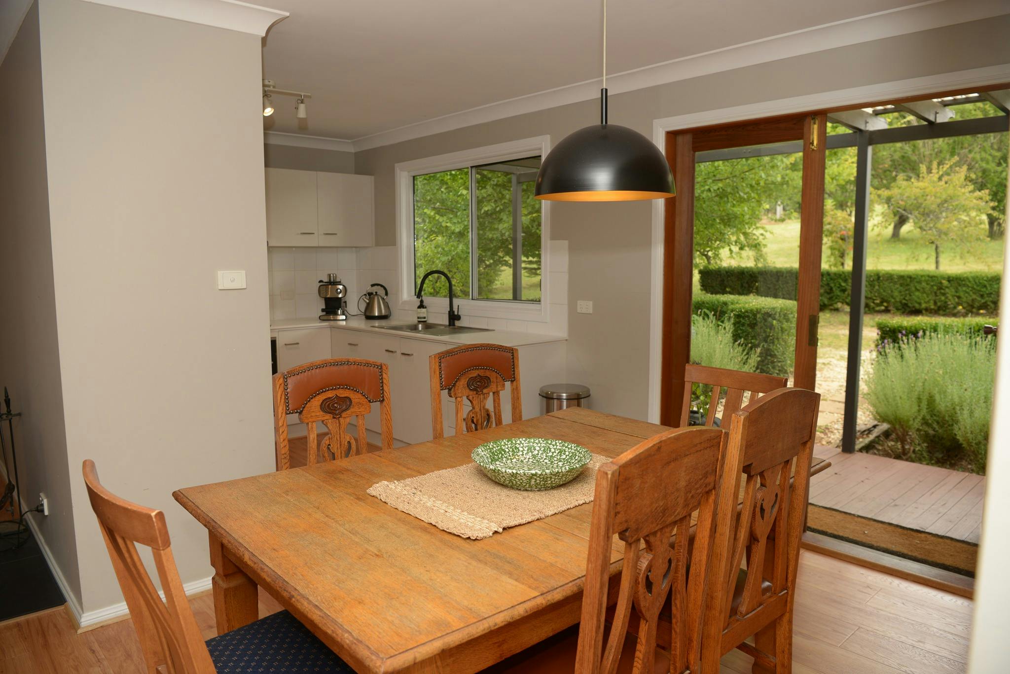 샤도네이 코티지의 식탁