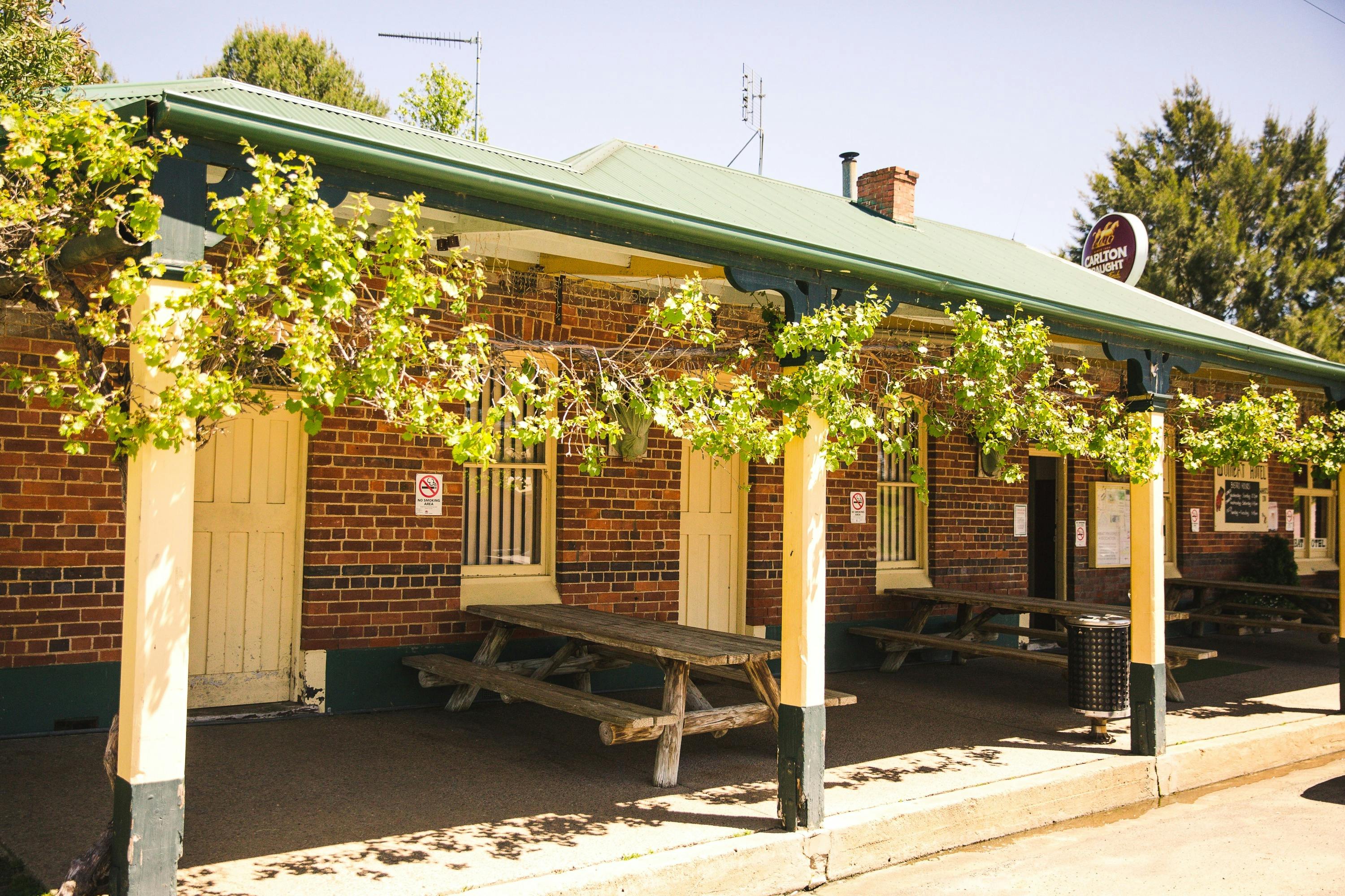 Wombat Hotel