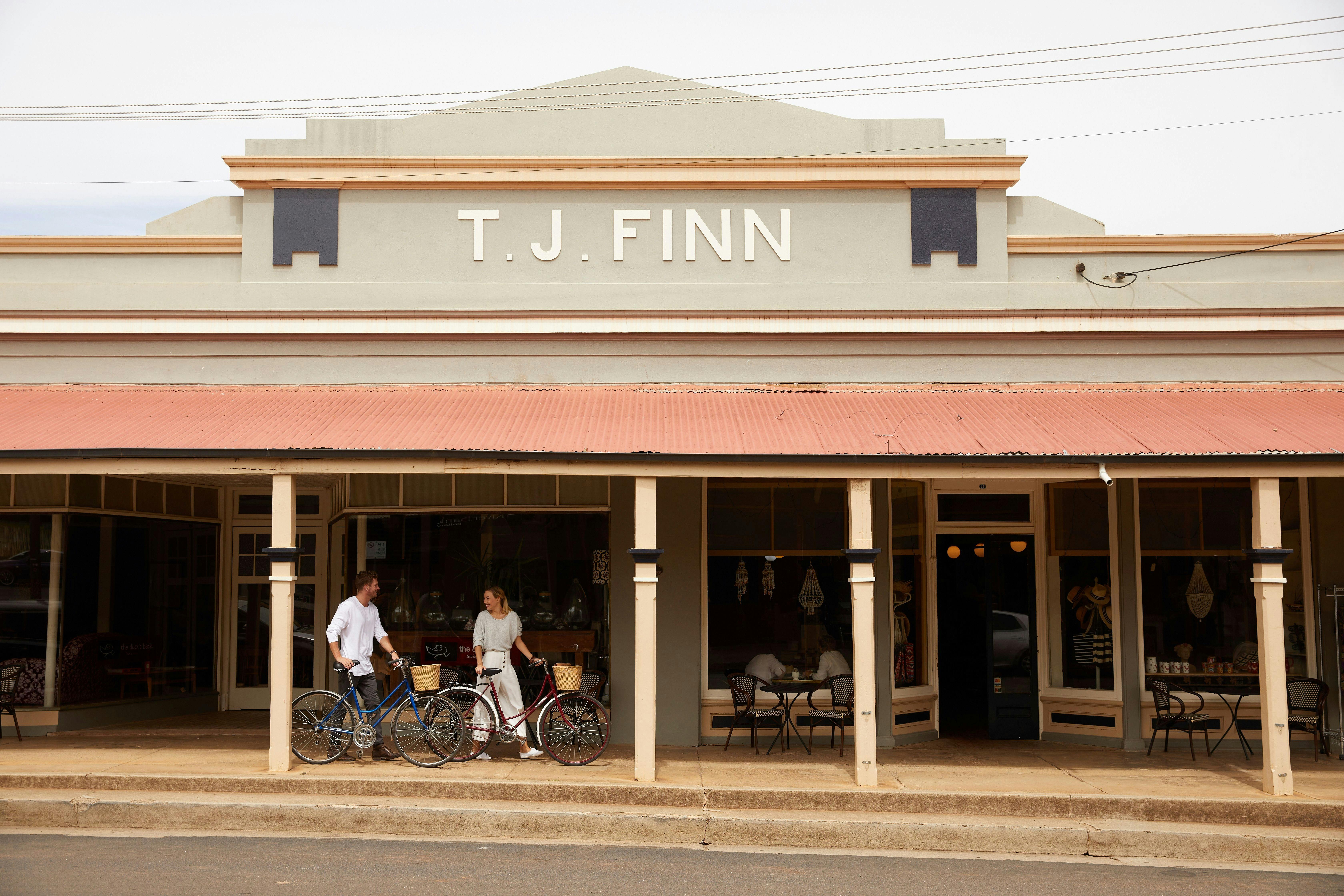 Finns Store