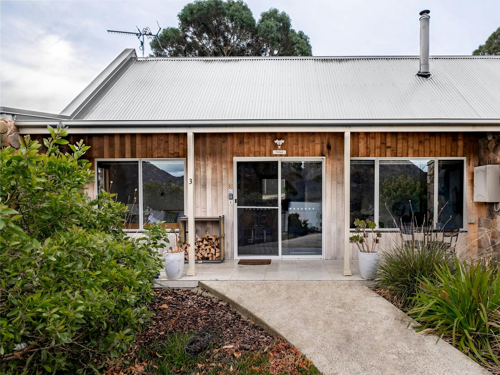 Freycinet Stone Studio 3