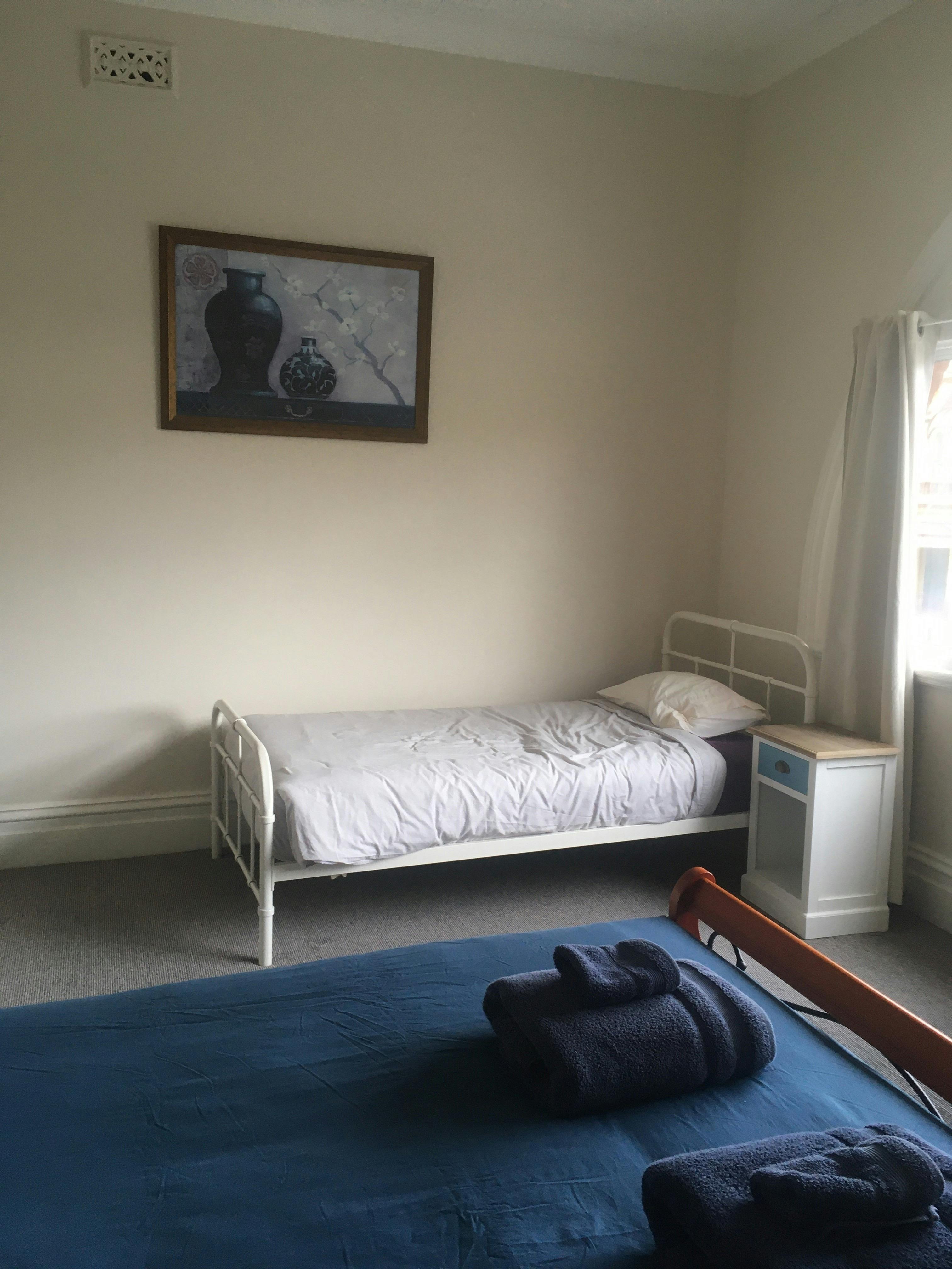 Bedroom 1 showing single Bed