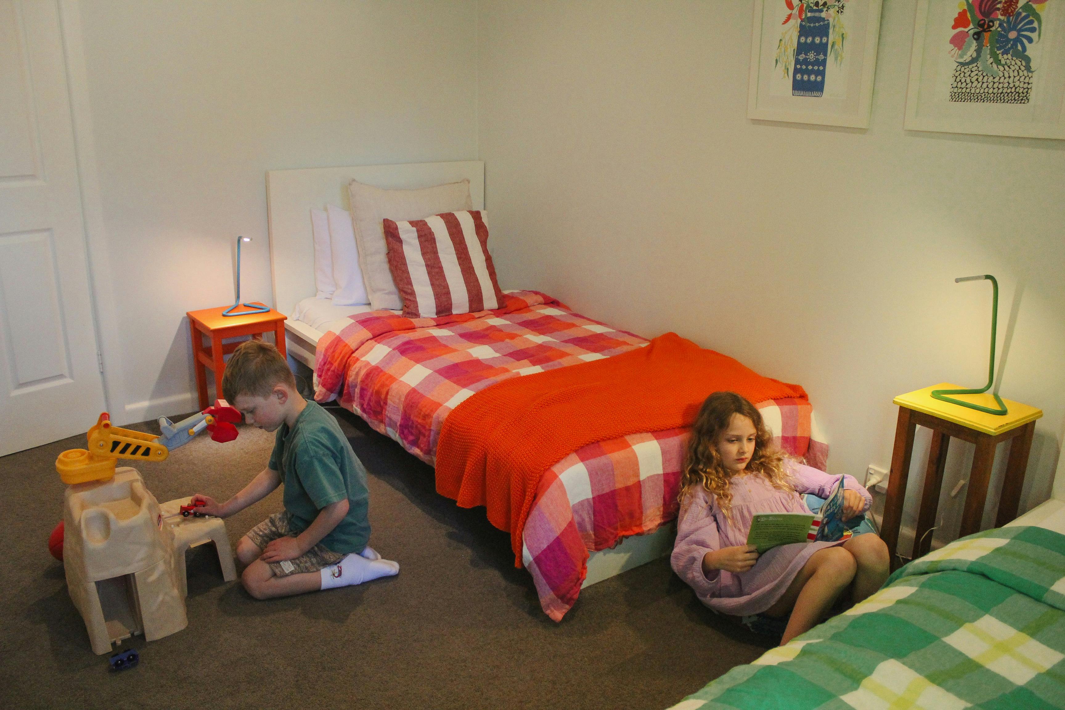 Bedroom 4 - 2 singles