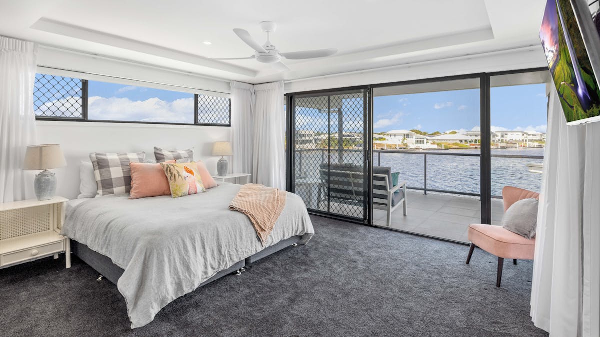 Holiday Hub Bribie Island - Island Escape