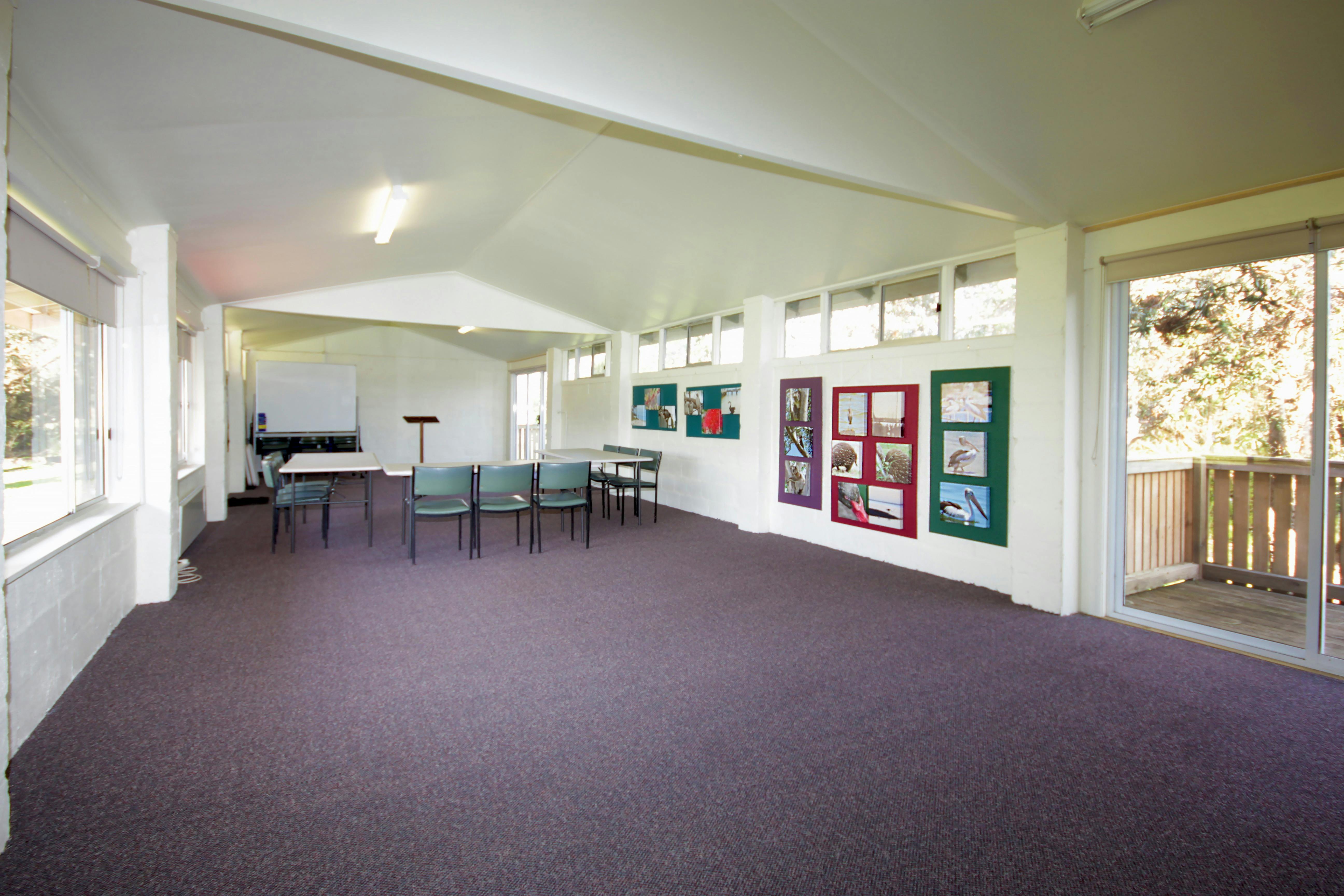 Conference / Meeting Room