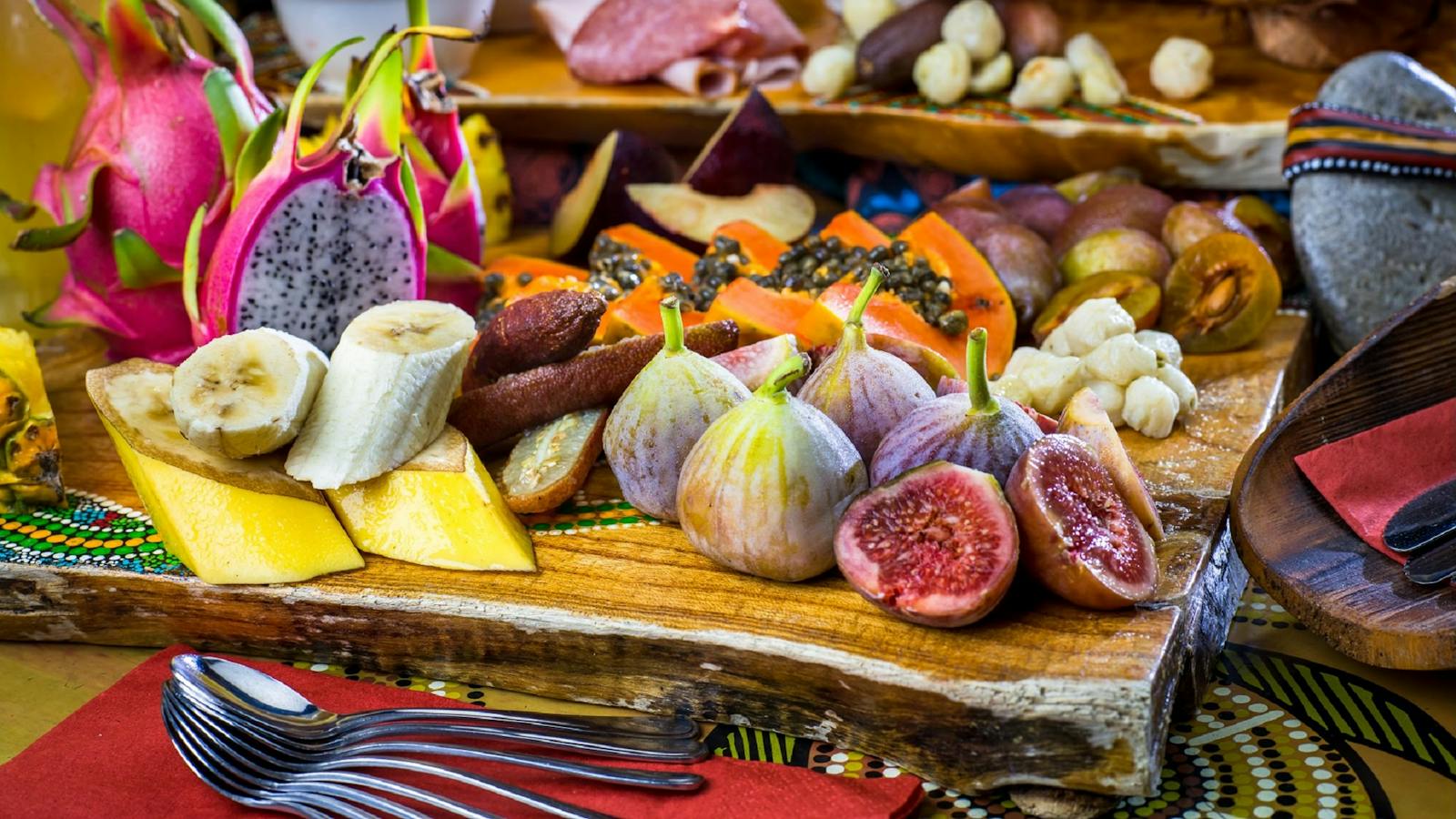 tropical fruit tasting