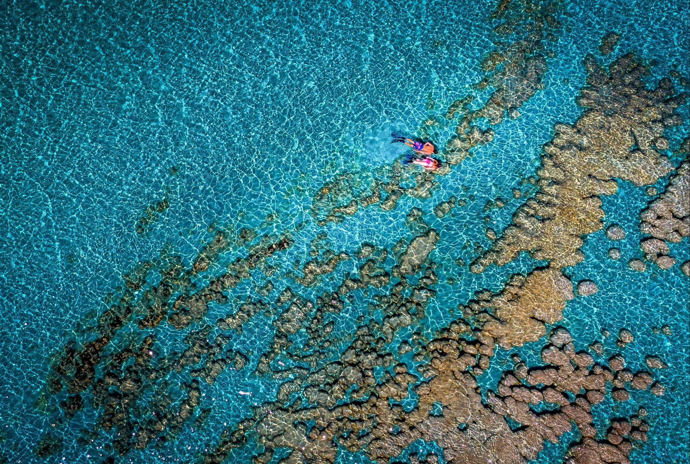Coral Coast Helicopter Services, Carnarvon, Western Australia
