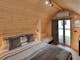 Park Pods - comfy queen bed