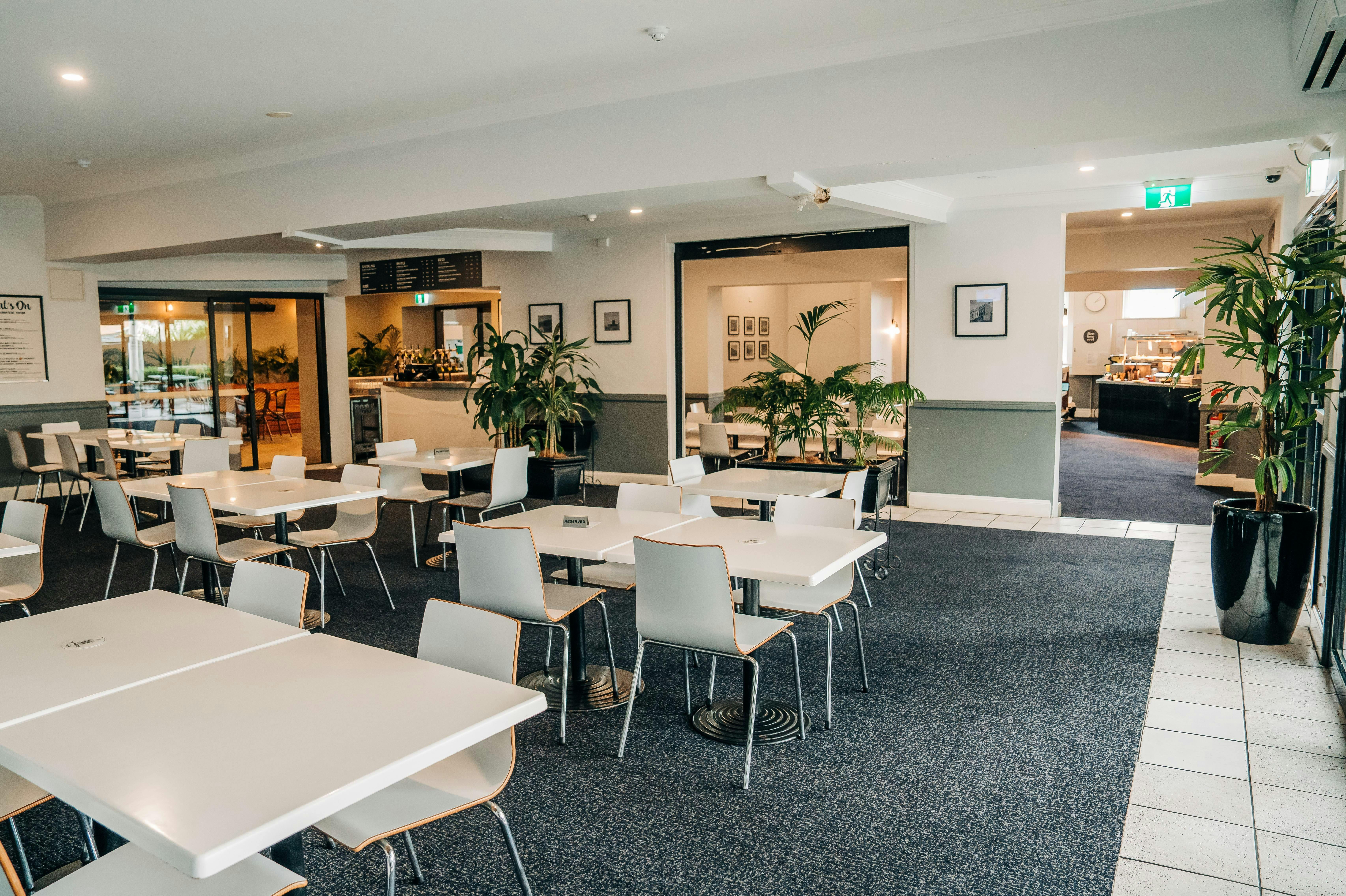 Sunnyside Tavern, Broadmeadow NSW - Bistro