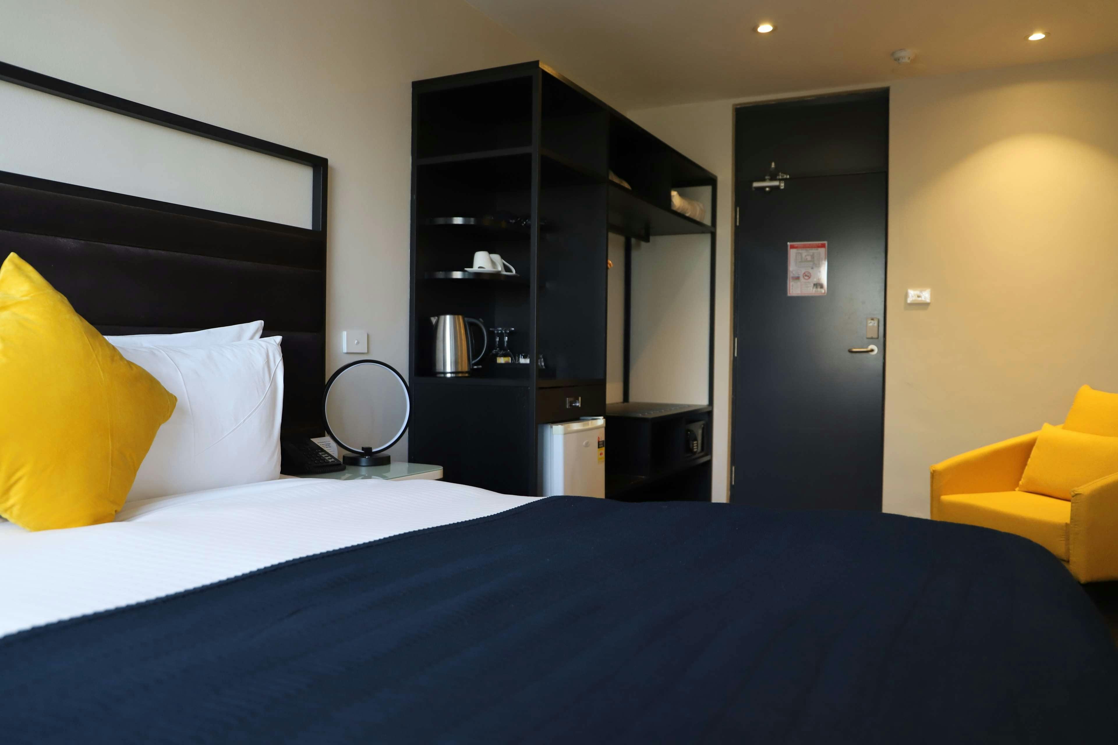 Haven Queen Room