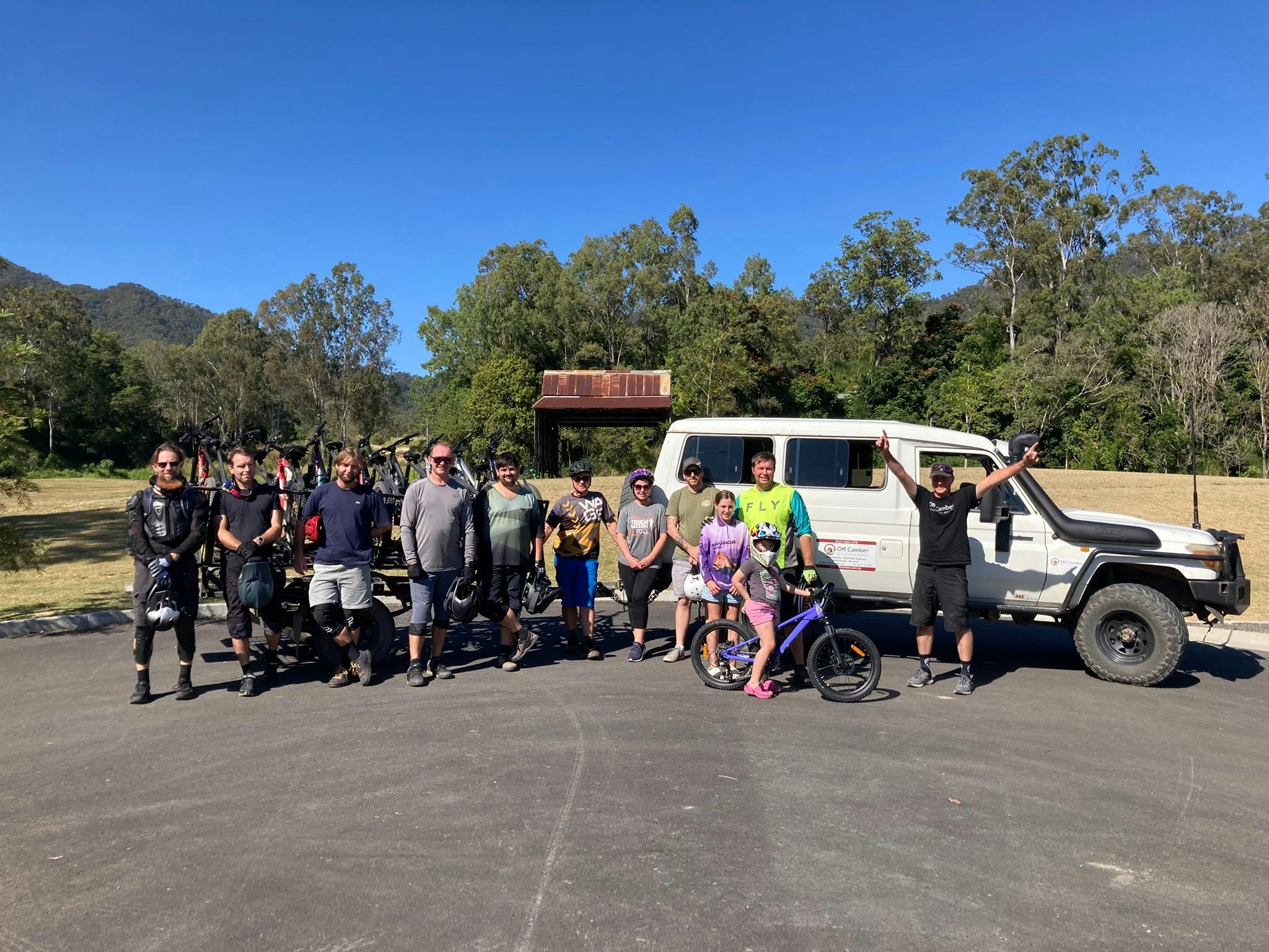 MTB shuttles Finch Hatton