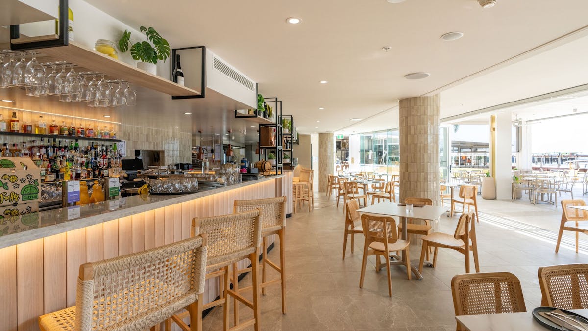 Sails Bar & Restaurant Interior
